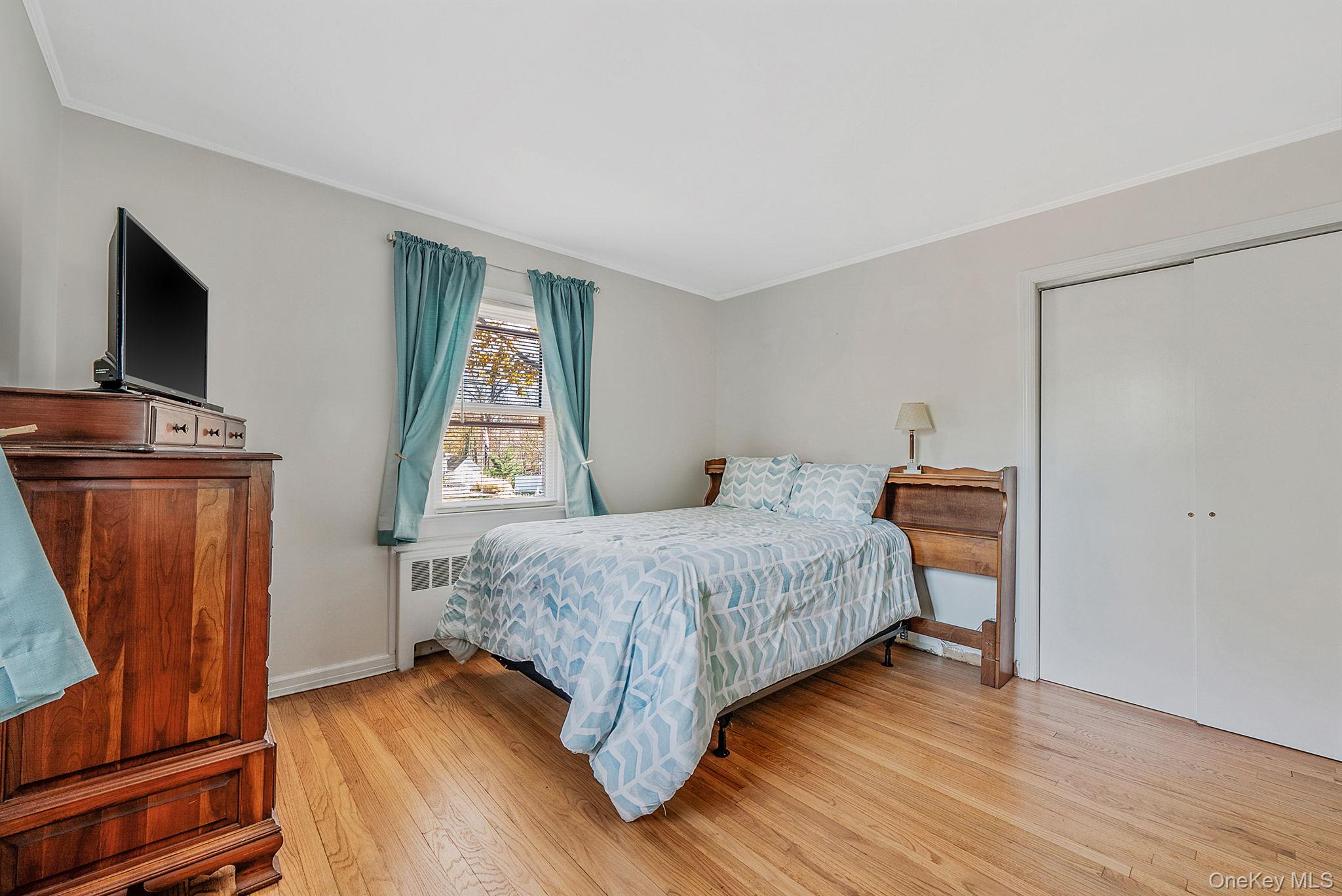 10 Sylvan Lane, Miller Place, NY 11764