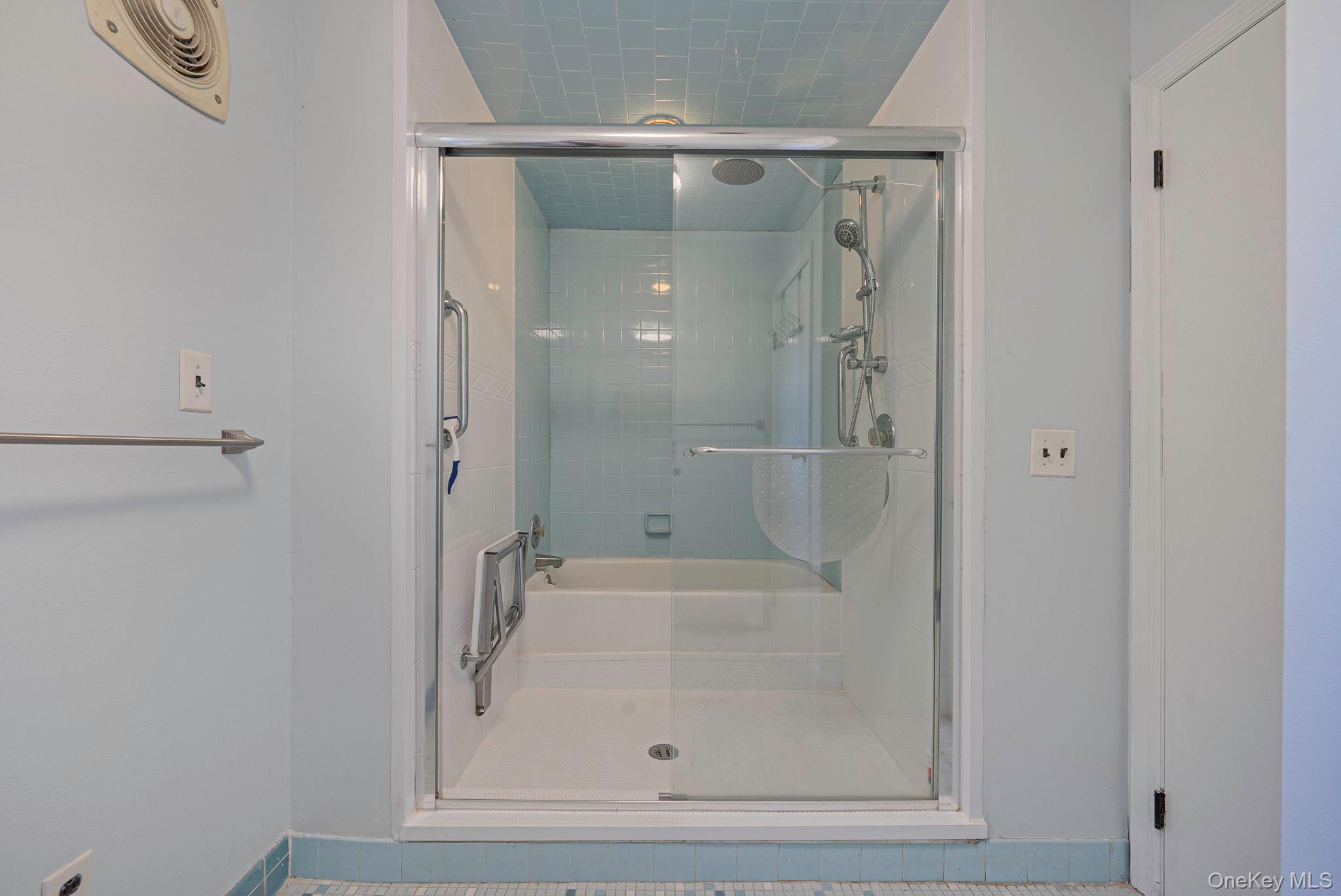 10 Sylvan Lane, Miller Place, NY 11764