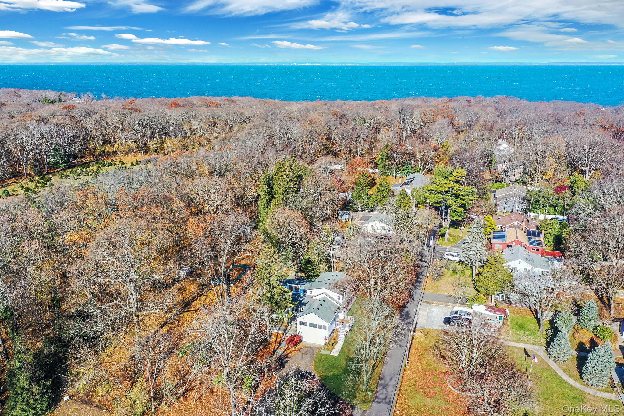 10 Sylvan Lane, Miller Place, NY 11764