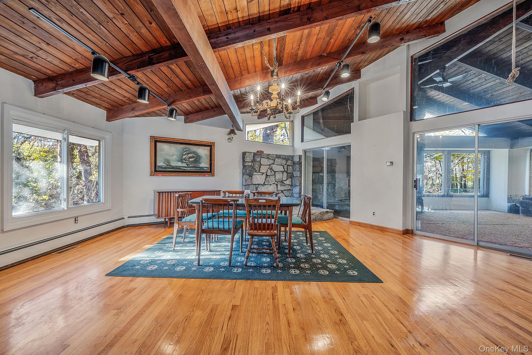 10 Sylvan Lane, Miller Place, NY 11764