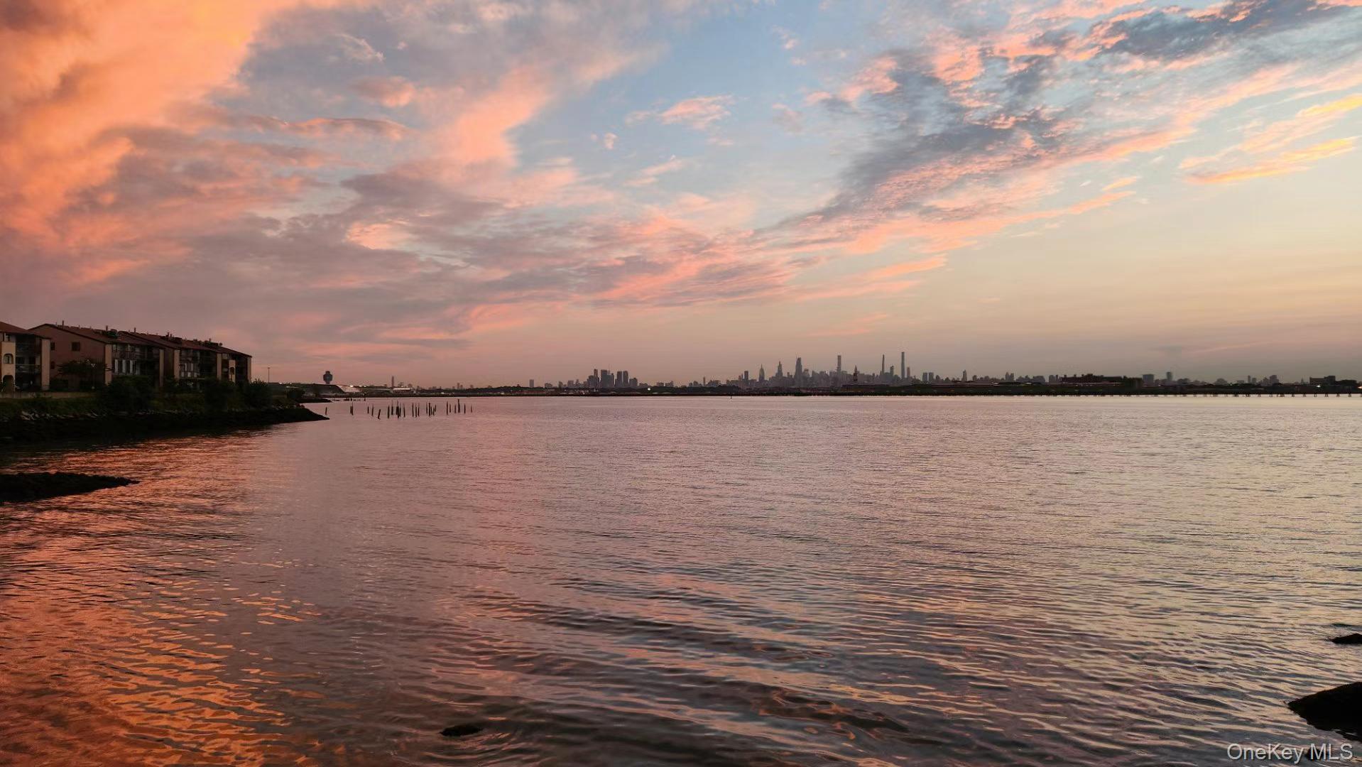 11516 Poppenhusen Avenue, College Point, NY 11356