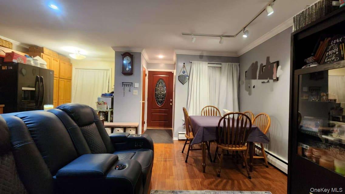 11516 Poppenhusen Avenue, College Point, NY 11356