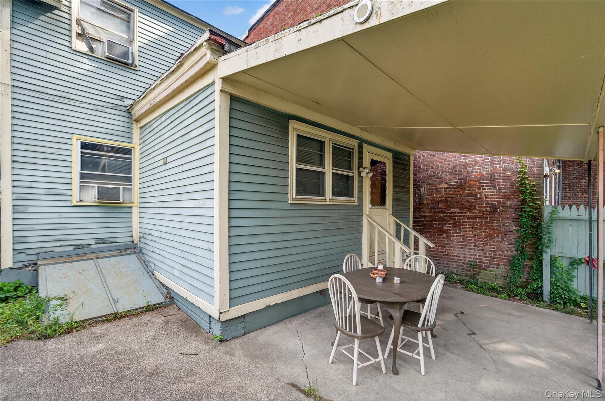 105 Carson Avenue, Newburgh, NY 12550