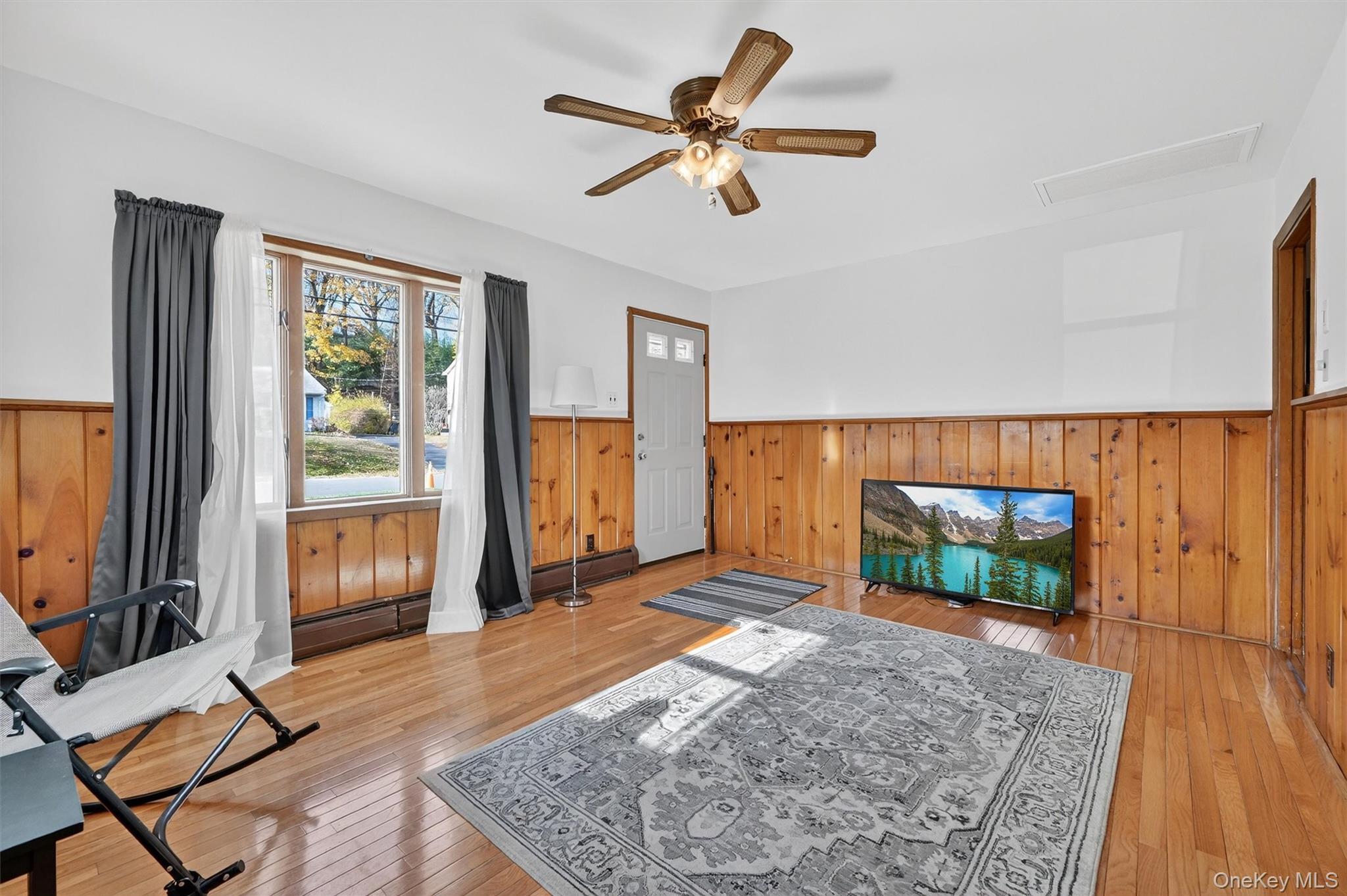 30 N Lexow Avenue, Nanuet, NY 10954