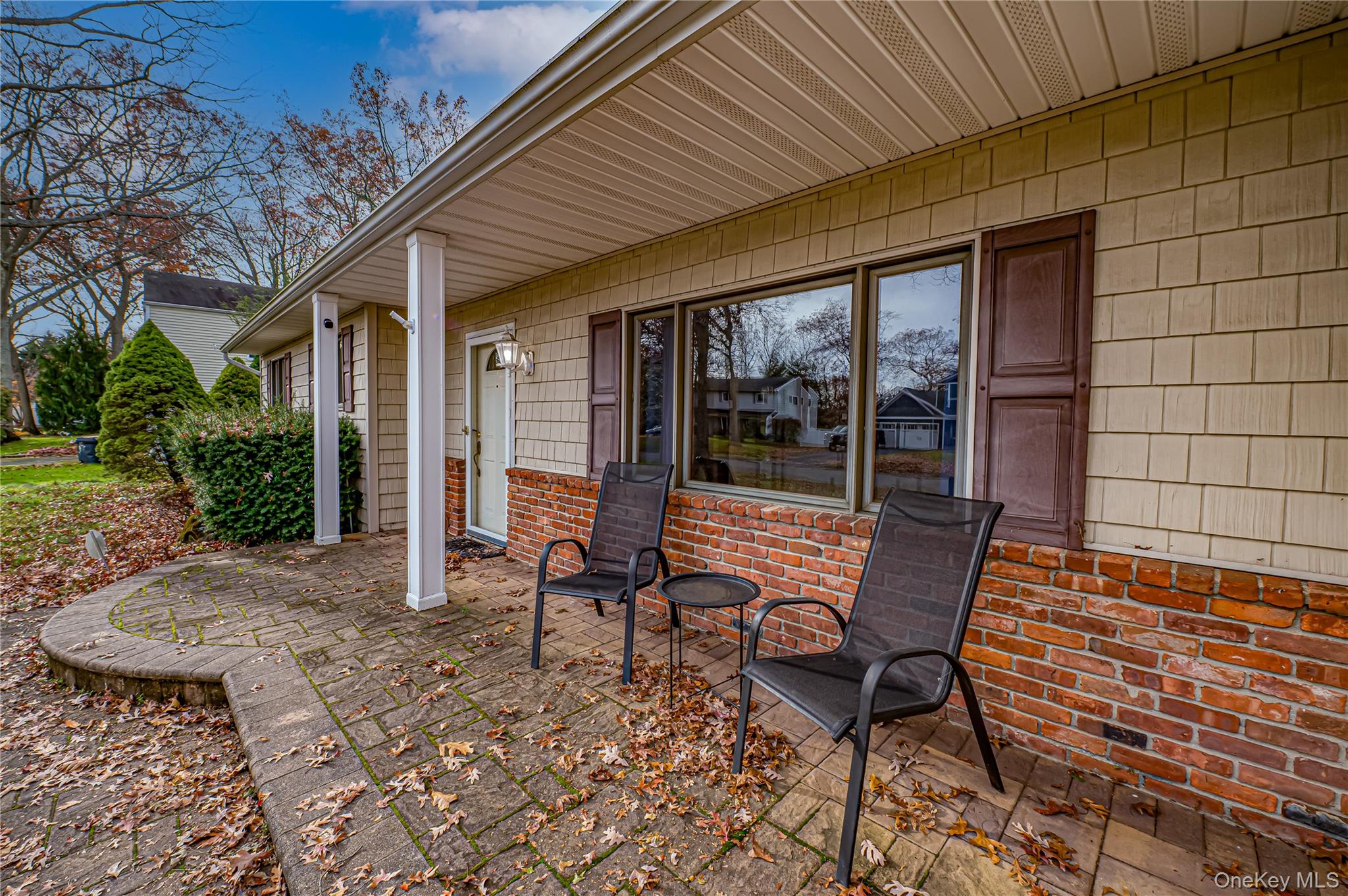 4 Debra Drive, Nesconset, NY 11767