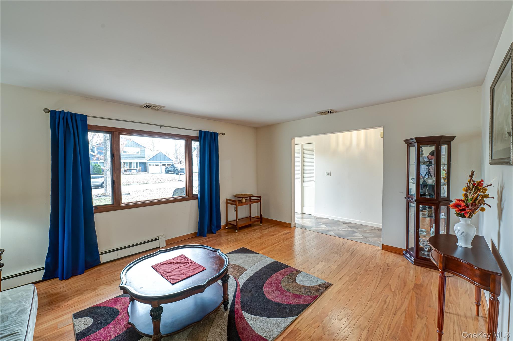 4 Debra Drive, Nesconset, NY 11767