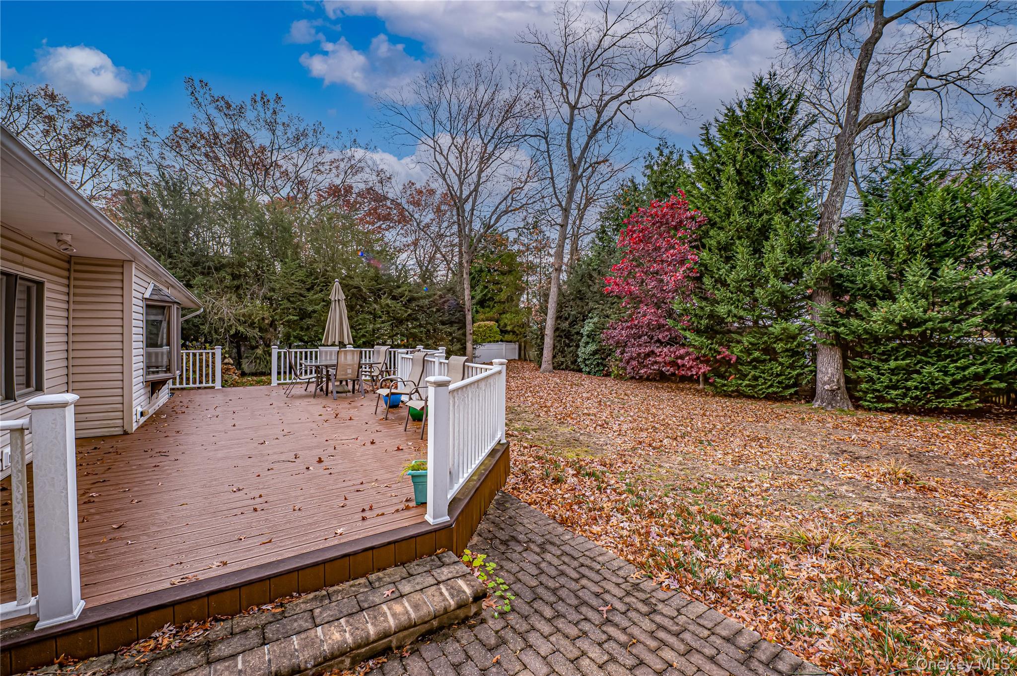 4 Debra Drive, Nesconset, NY 11767