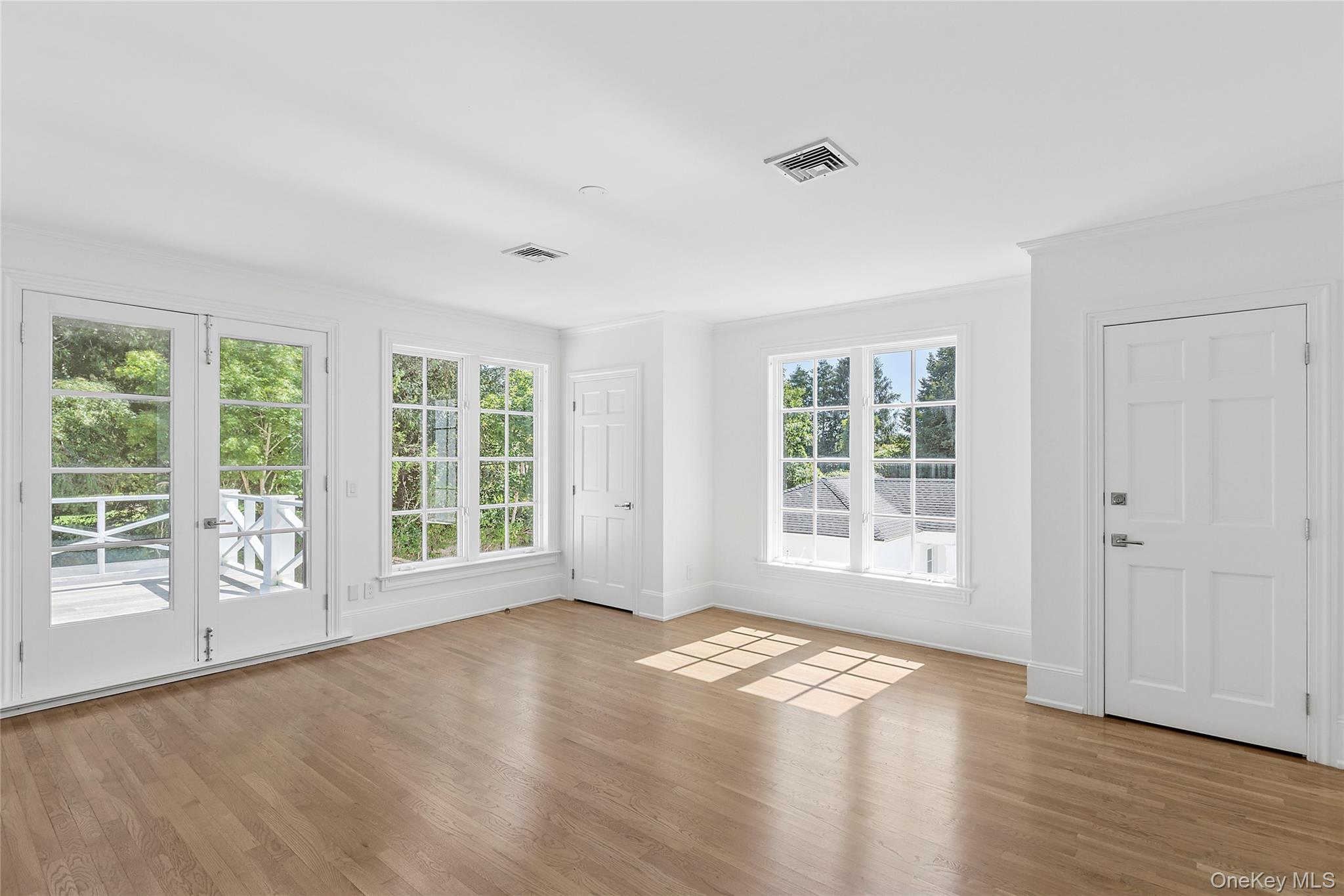 344 Great Plains Road, Southampton, NY 11968