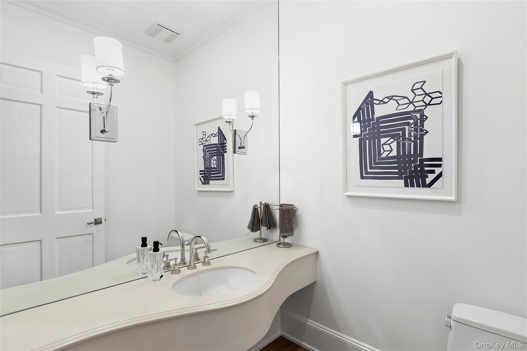 344 Great Plains Road, Southampton, NY 11968