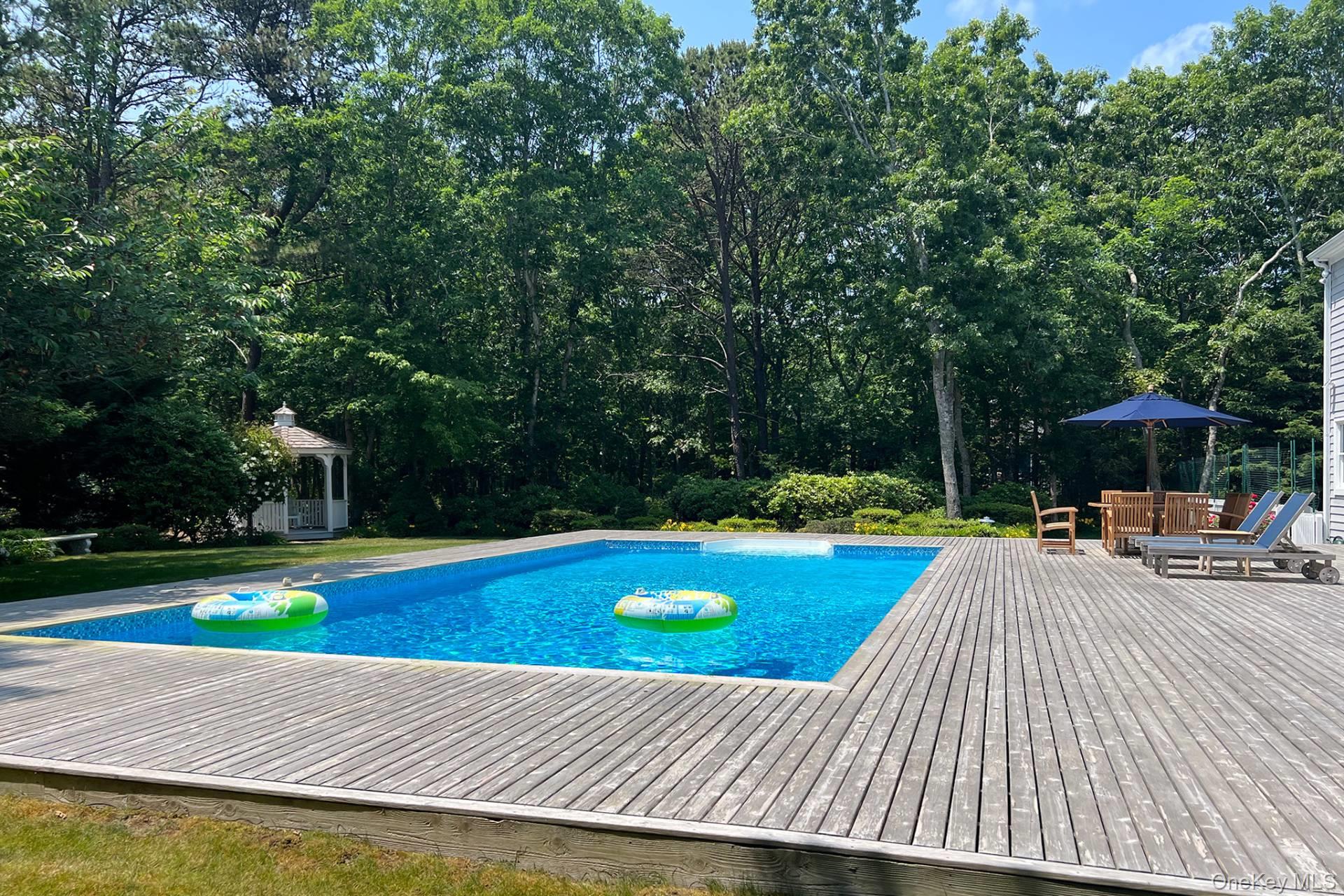 1 Long Pond Road, Sagaponack, NY 11962