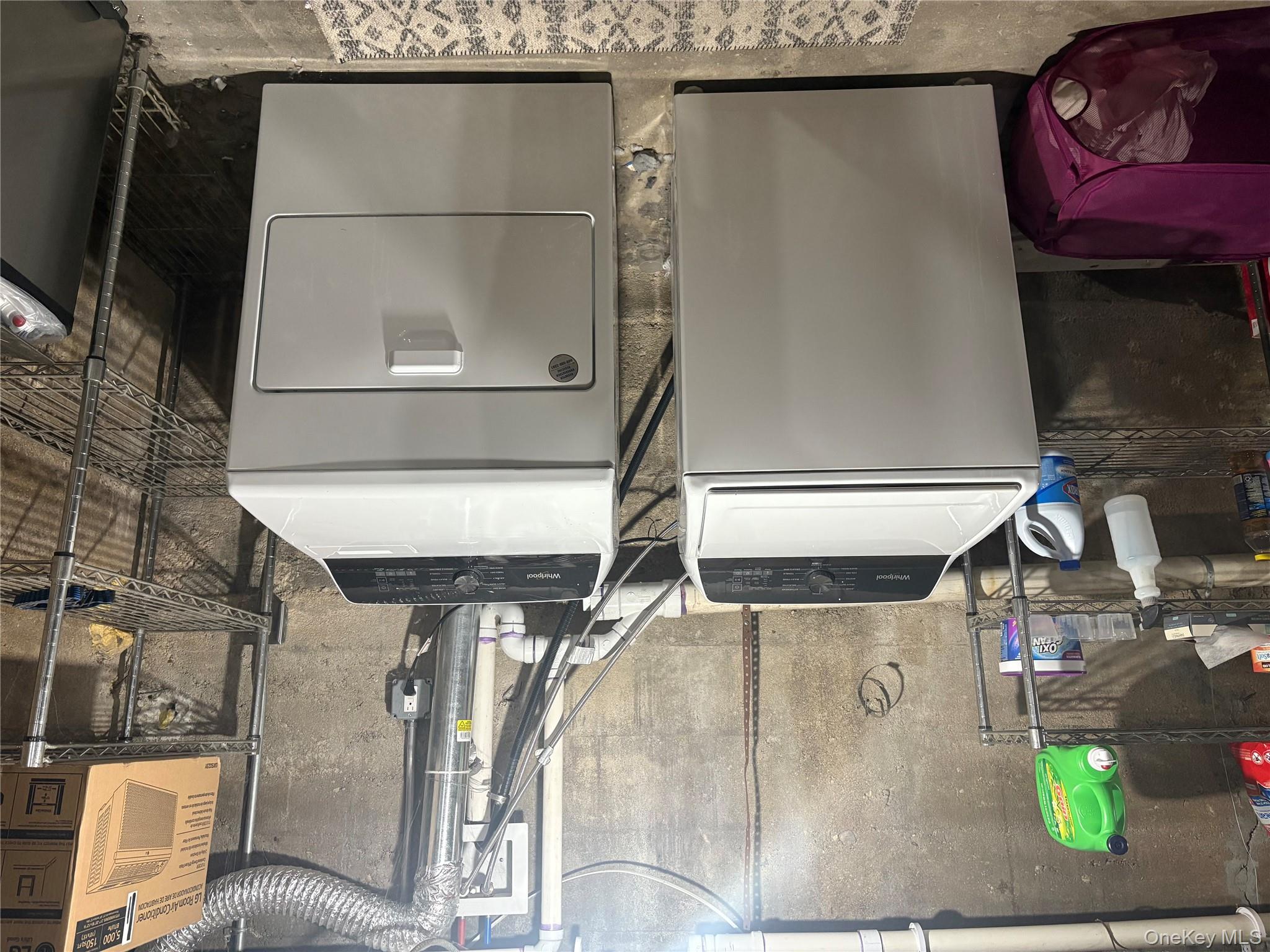 45 Central Parkway, Huntington, NY 11743