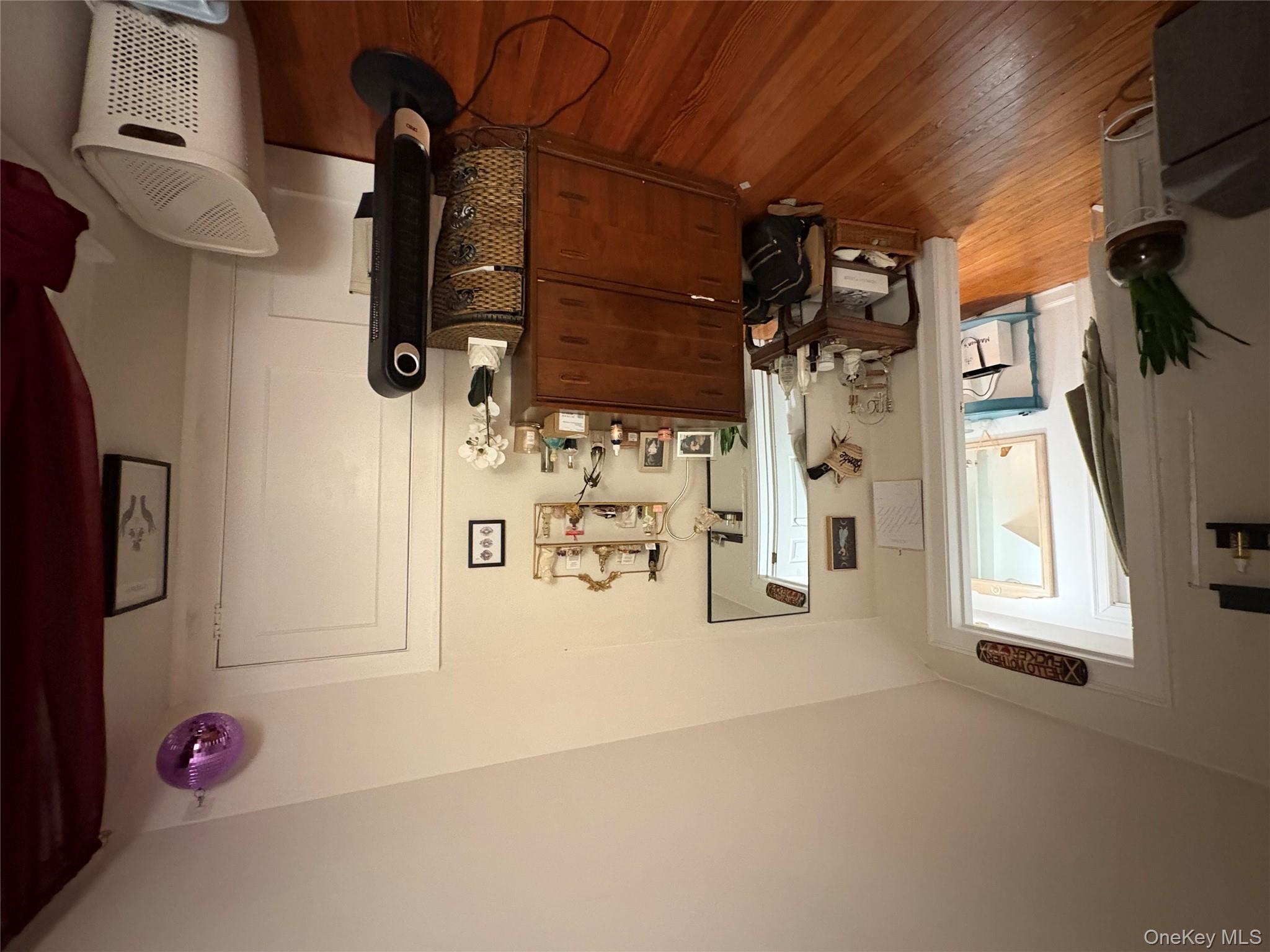 45 Central Parkway, Huntington, NY 11743