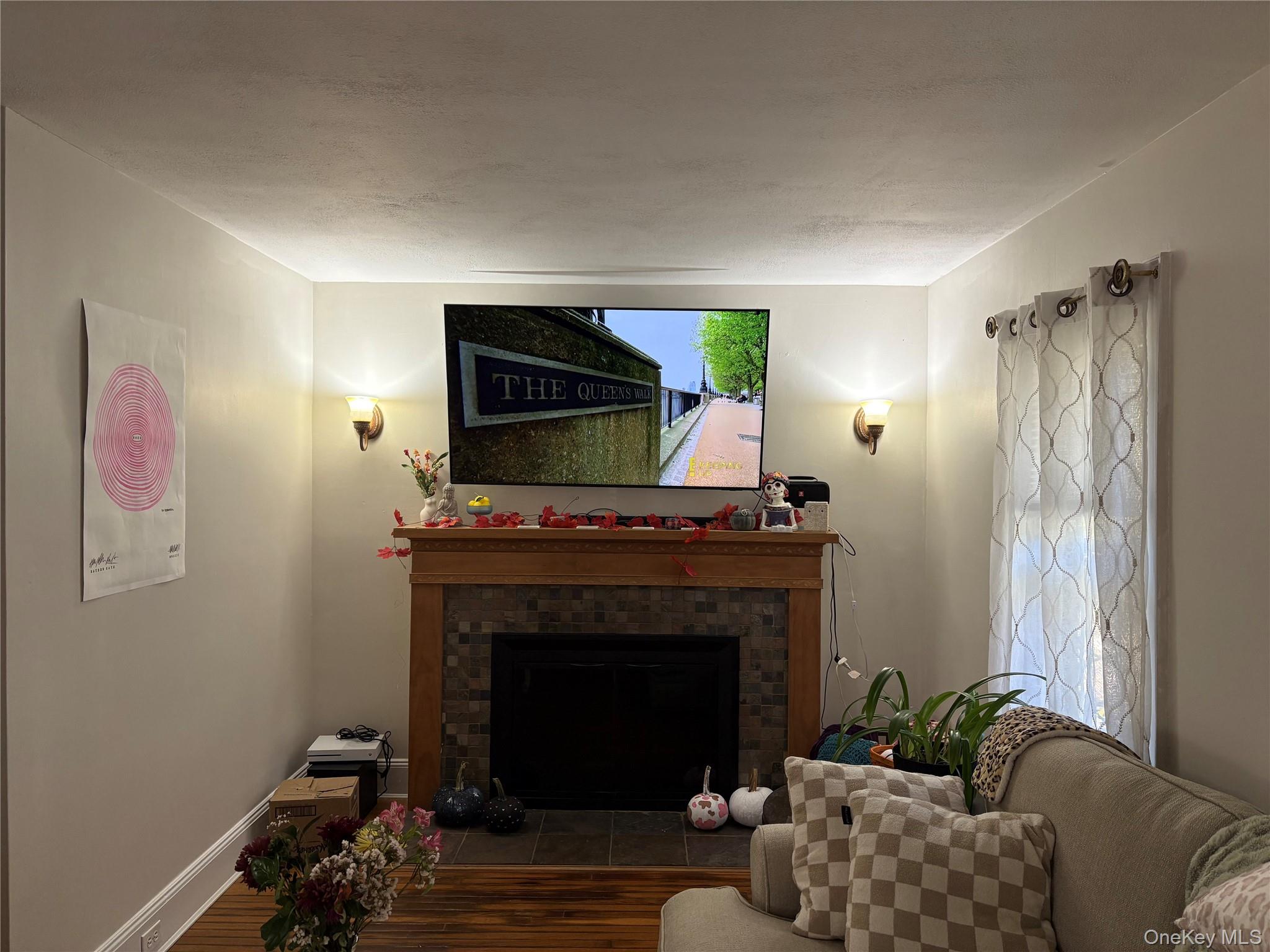 45 Central Parkway, Huntington, NY 11743