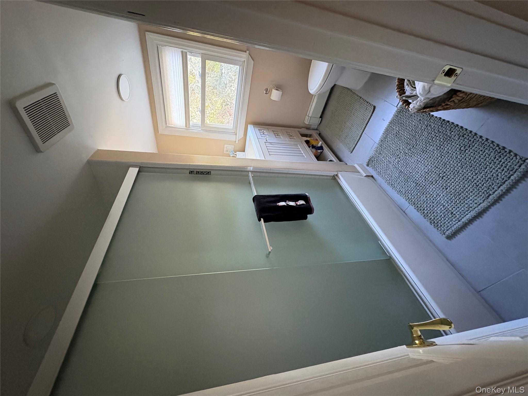 45 Central Parkway, Huntington, NY 11743