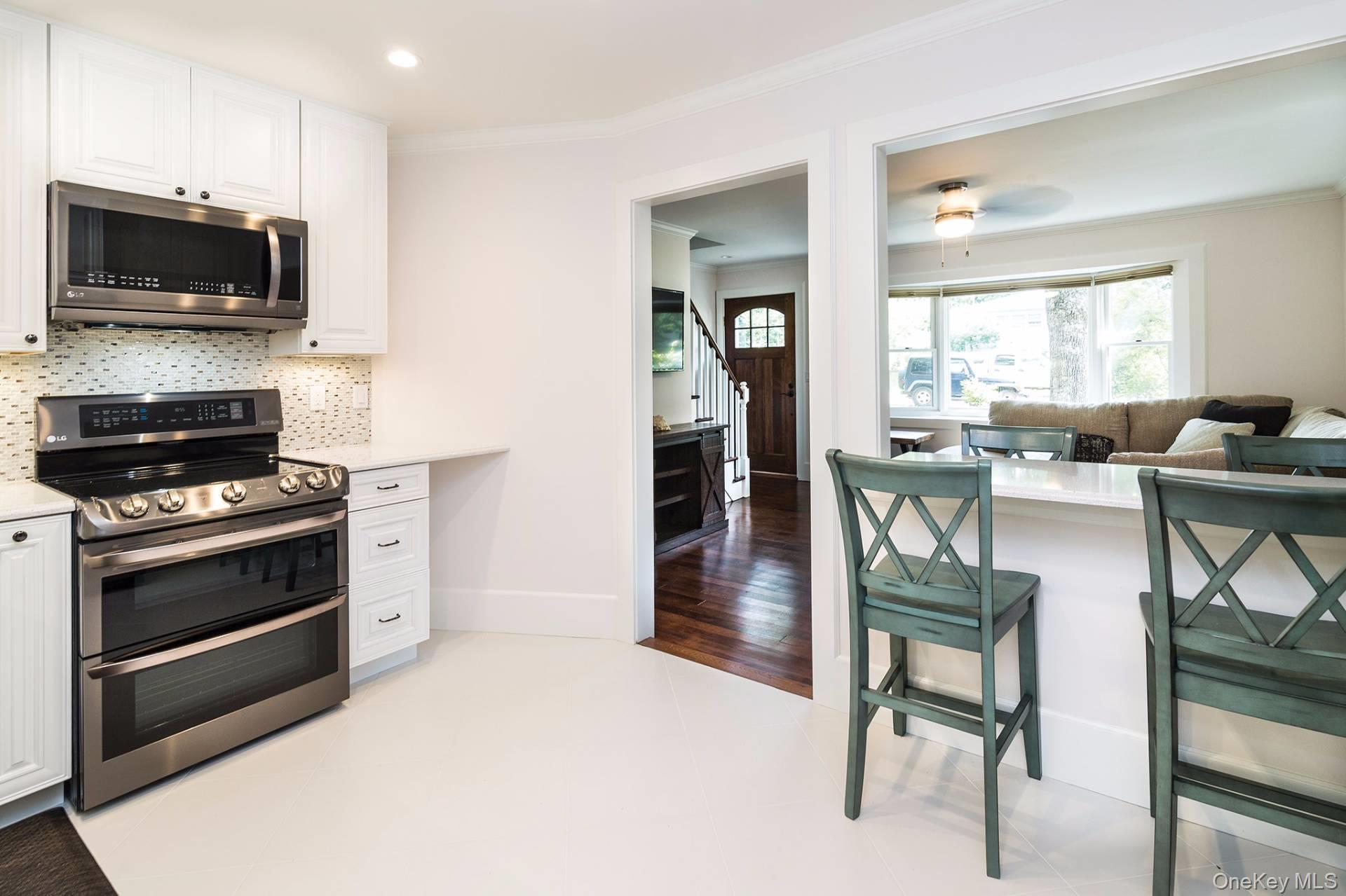 41 Oak Drive, Sag Harbor, NY 11963