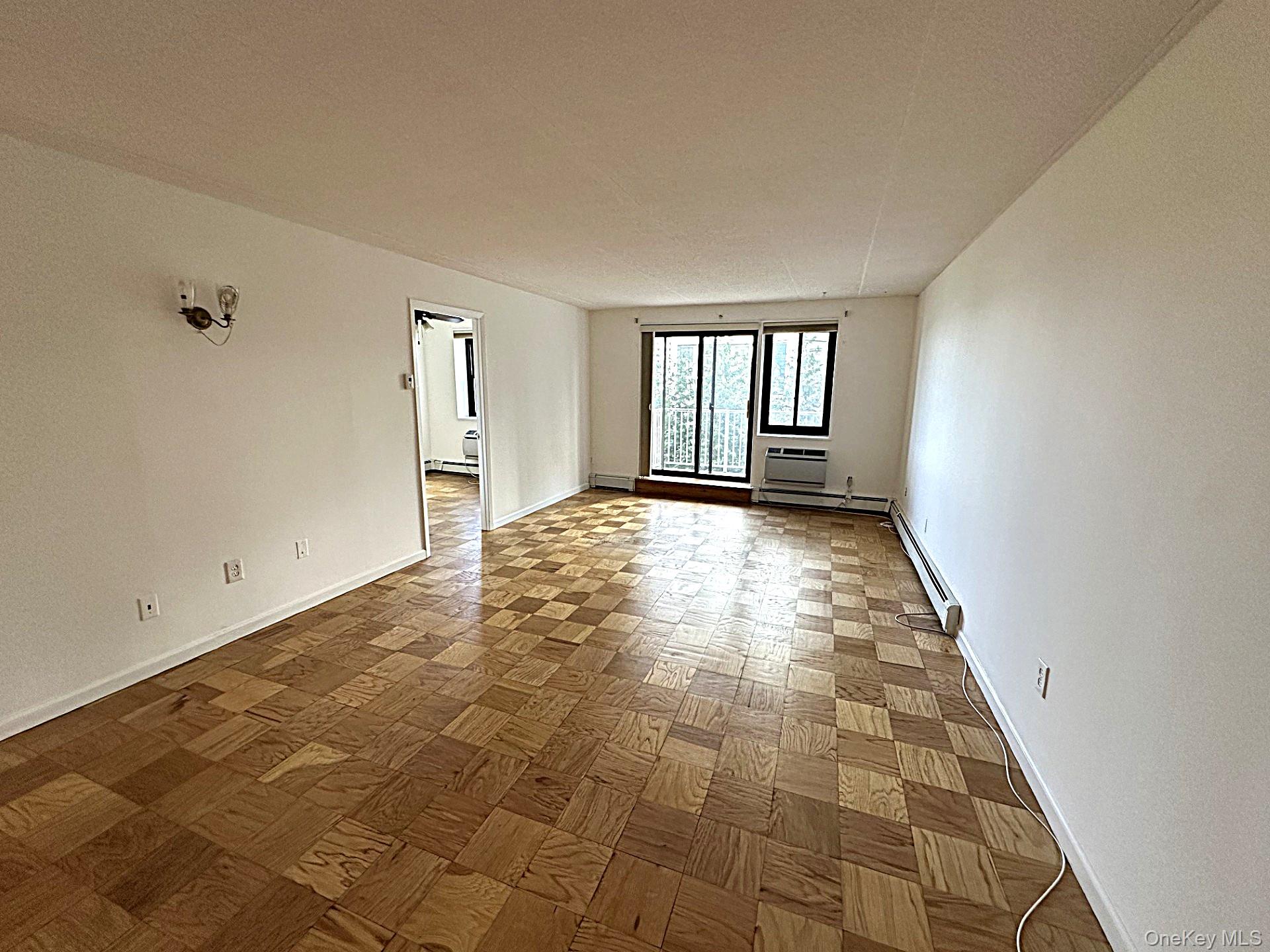 1085 Warburton Avenue # 121, Yonkers, NY 10701