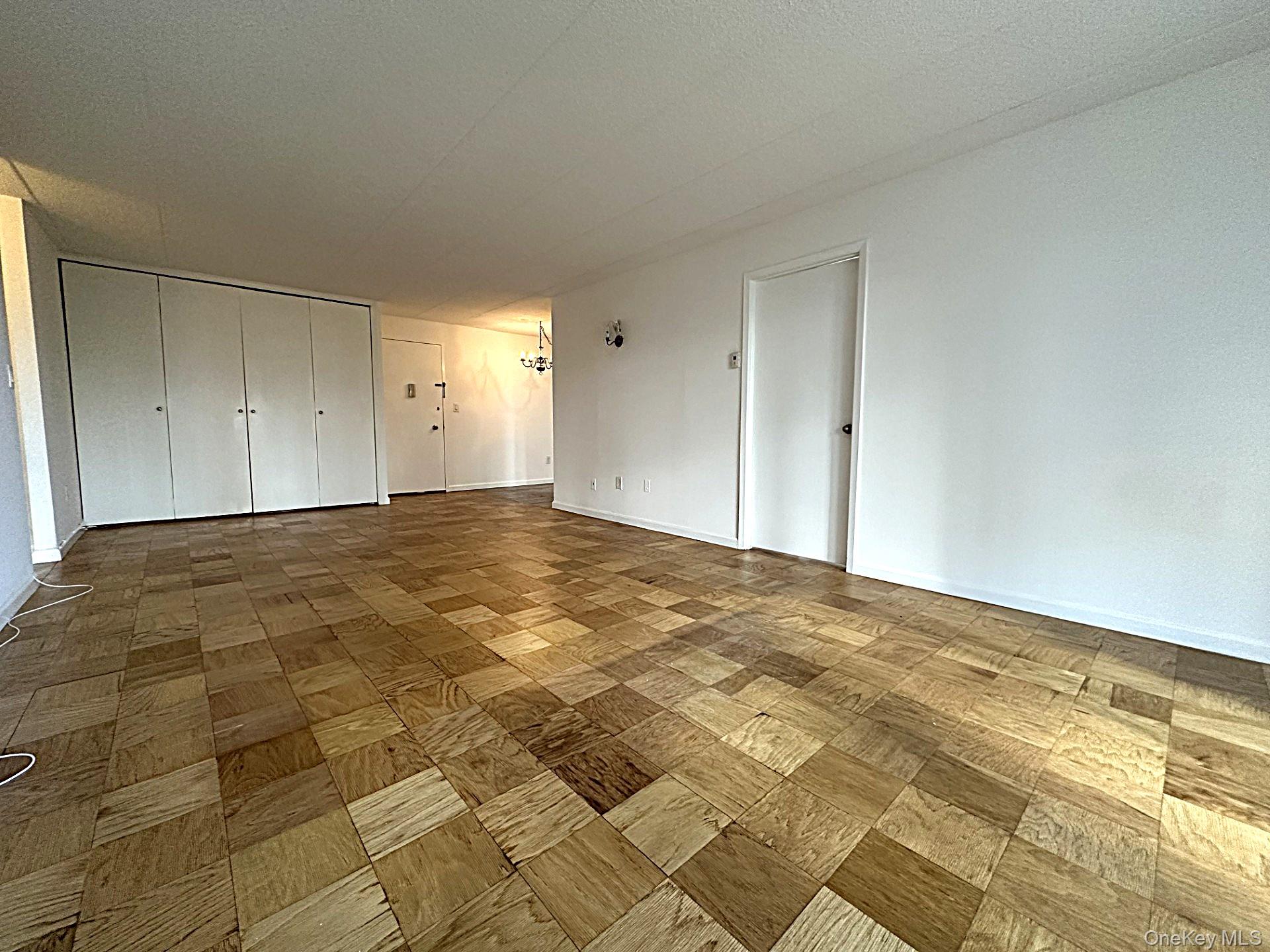 1085 Warburton Avenue # 121, Yonkers, NY 10701