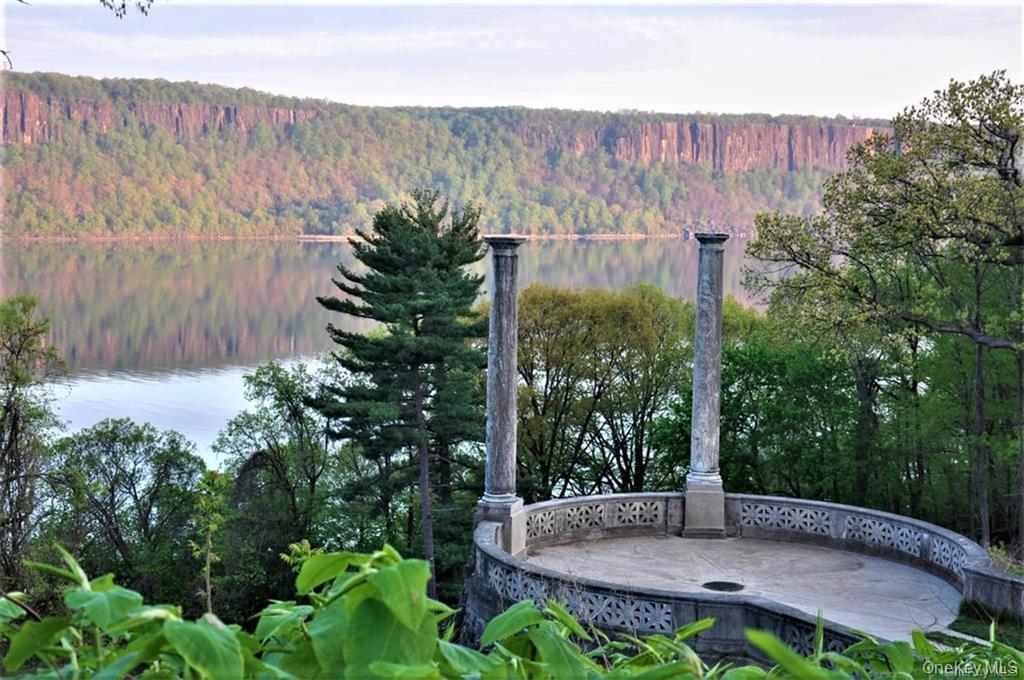 1085 Warburton Avenue # 121, Yonkers, NY 10701