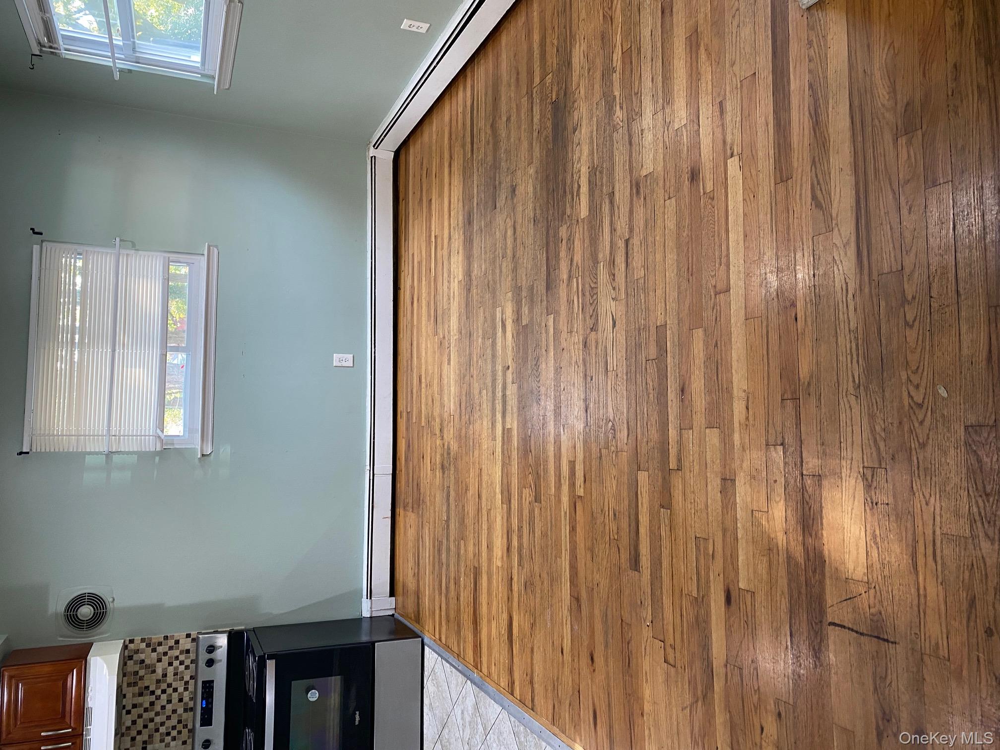 16 W 18th Street # A, Huntington Station, NY 11746