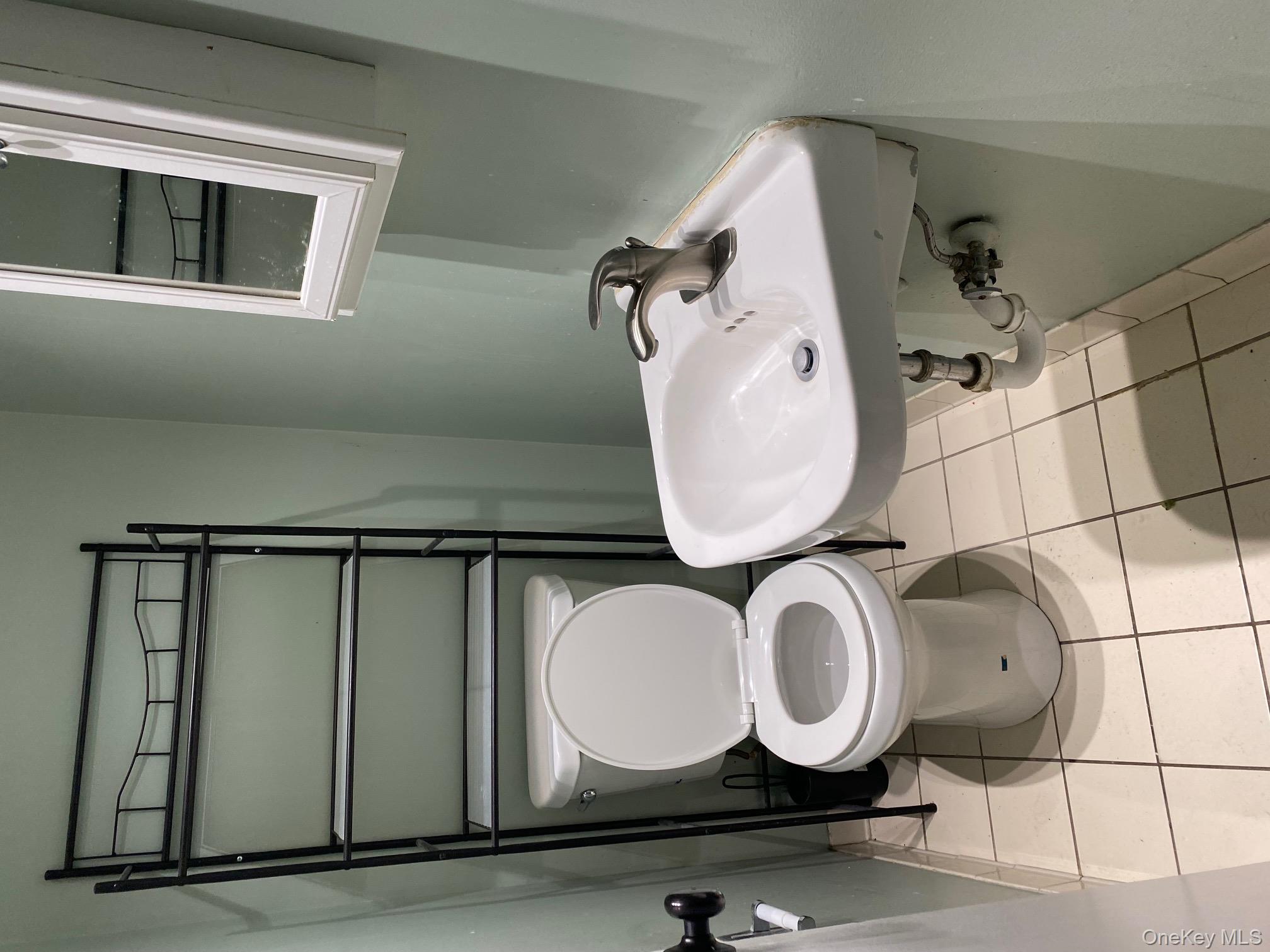 16 W 18th Street # A, Huntington Station, NY 11746