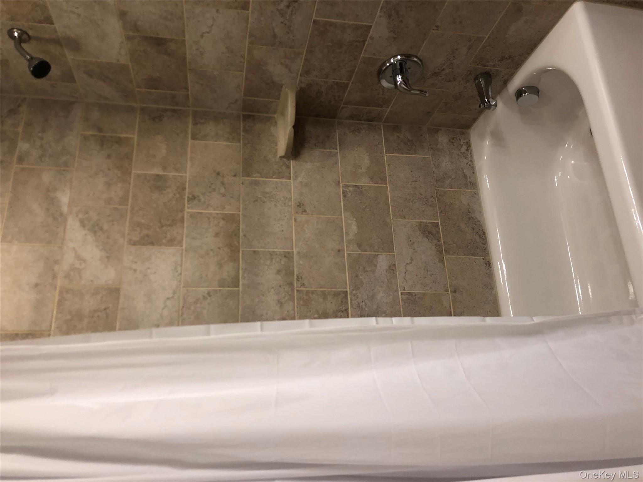 8 McCullums Lane, Highland Falls, NY 10928