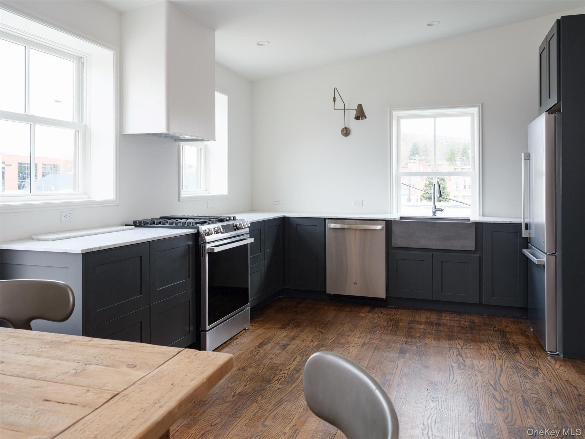 702-704 Columbia Street # 4, Hudson, NY 12534