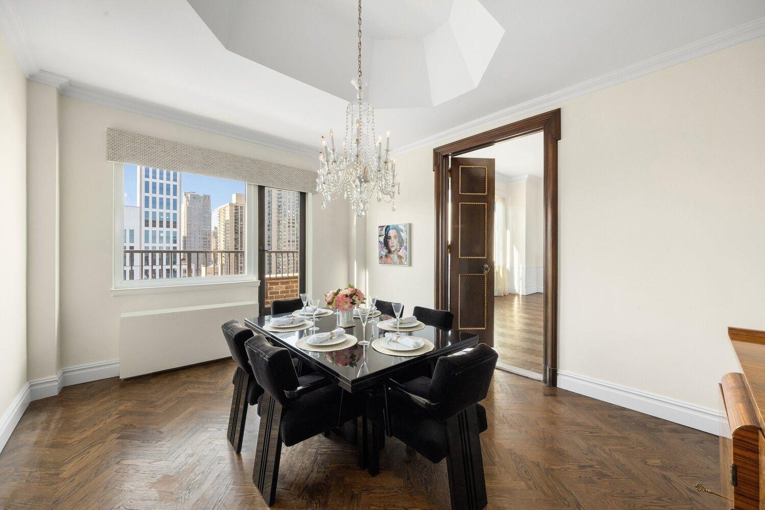 501 E 79TH Street # PHB, New York (Manhattan), NY 10075