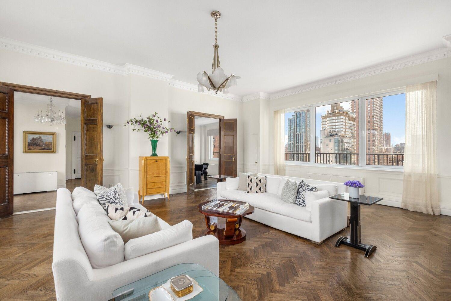 501 E 79TH Street # PHB, New York (Manhattan), NY 10075