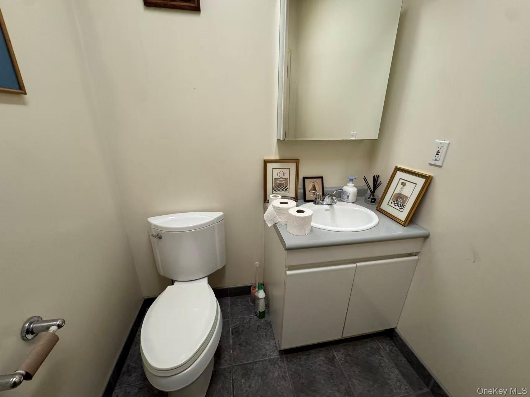 12414 22nd Avenue, College Point, NY 11356