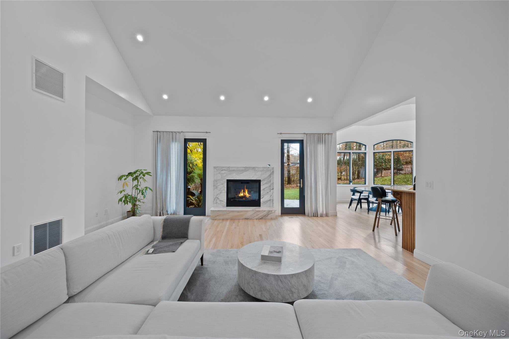 16 S De Baun Avenue, Airmont, NY 10901