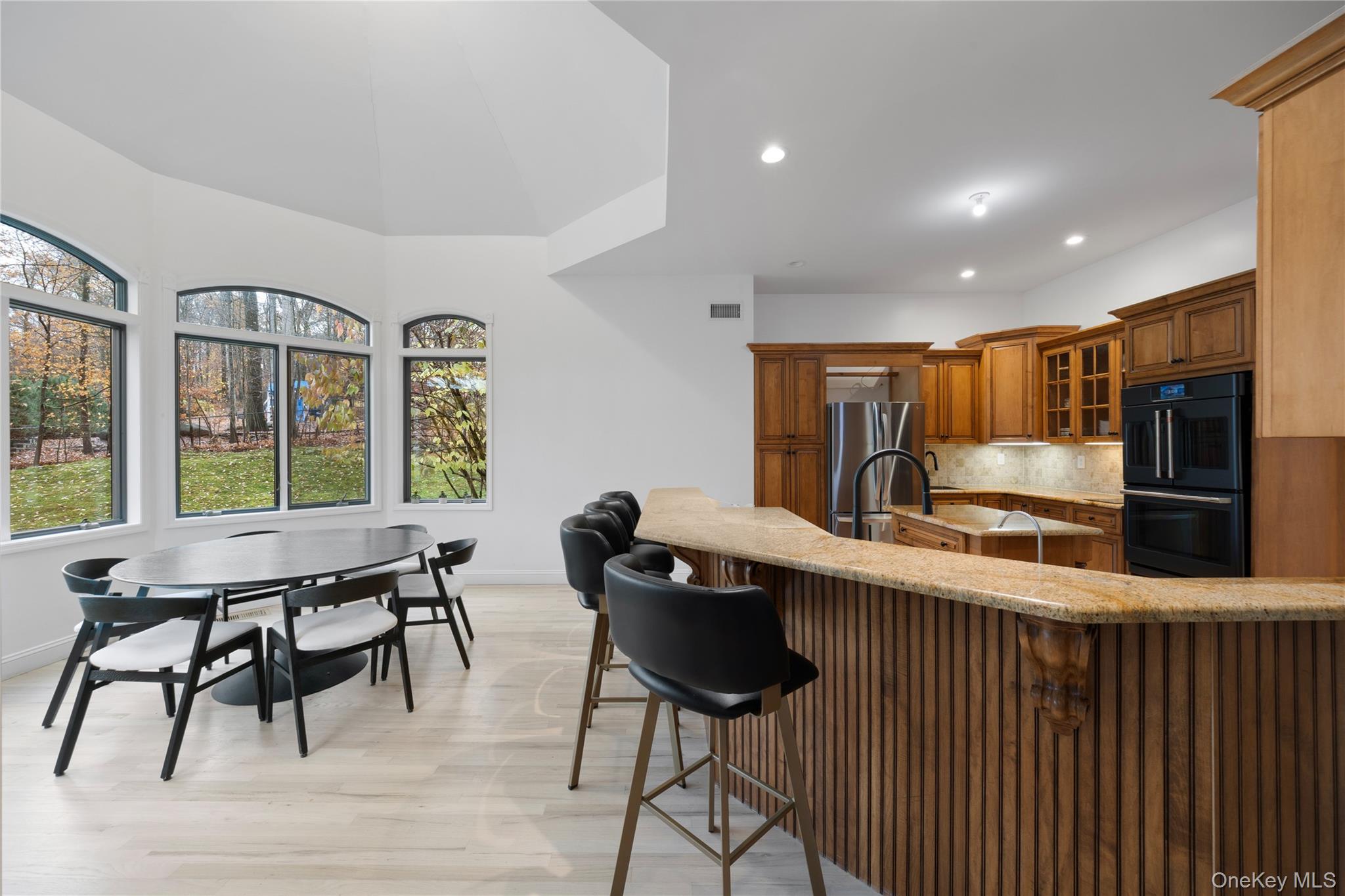 16 S De Baun Avenue, Airmont, NY 10901