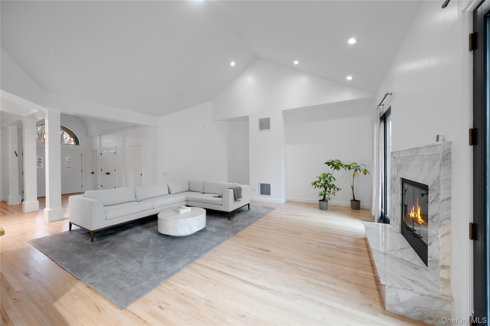 16 S De Baun Avenue, Airmont, NY 10901