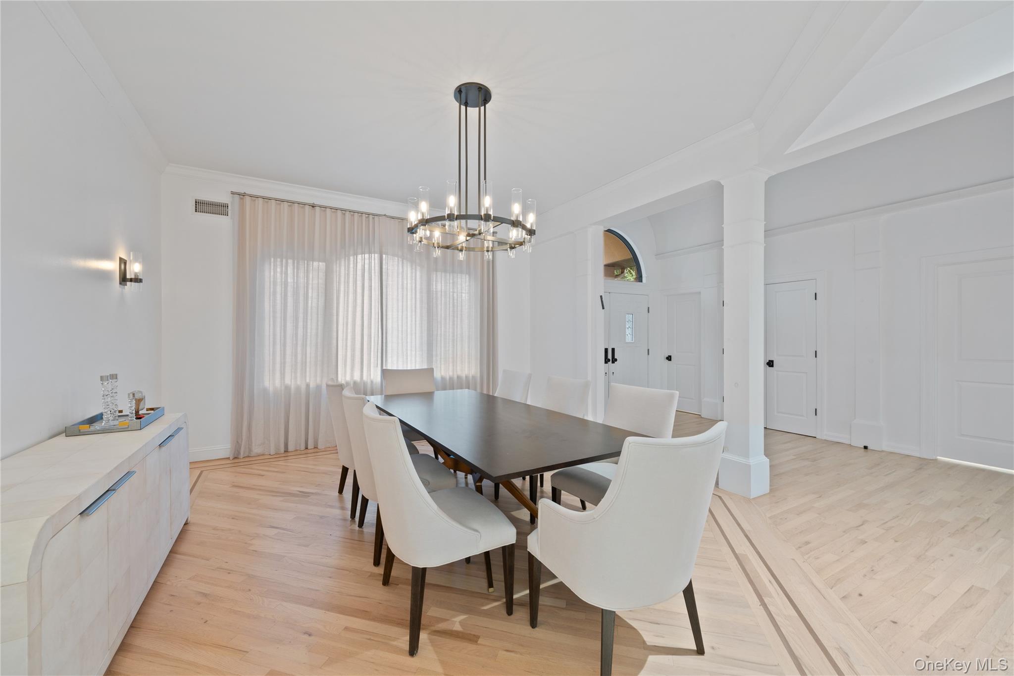 16 S De Baun Avenue, Airmont, NY 10901