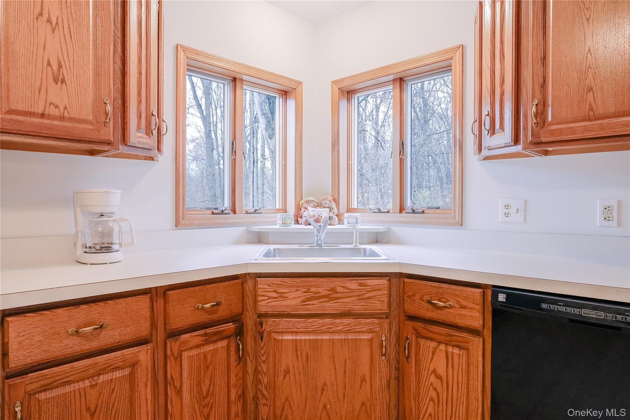 7 Halstein Lane, Ulster Park, NY 12487