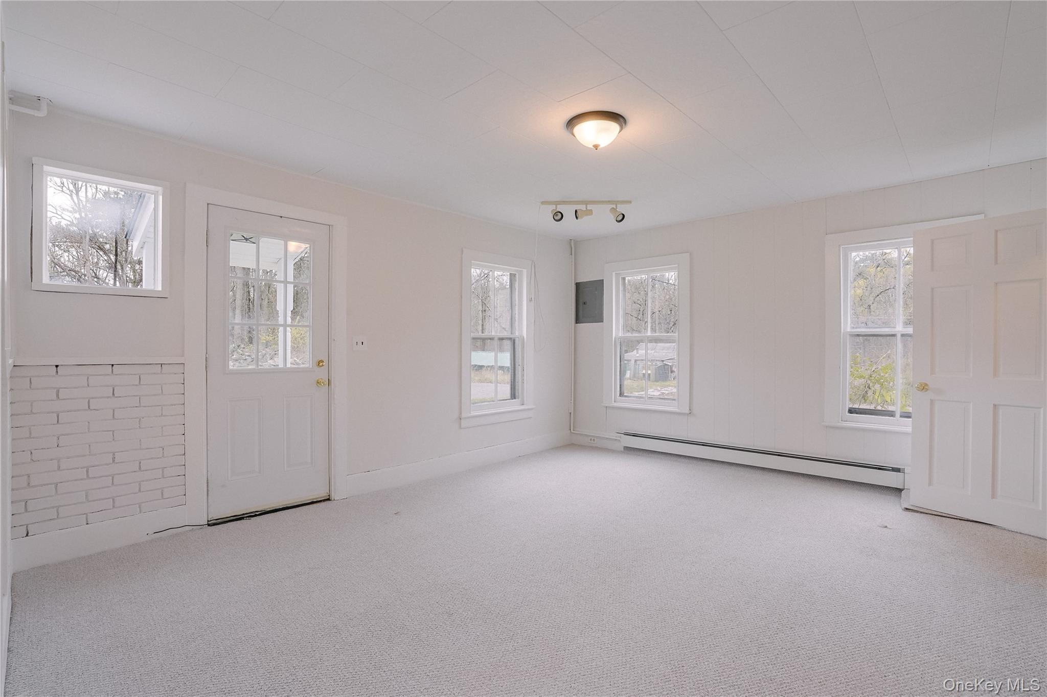 7 Halstein Lane, Ulster Park, NY 12487