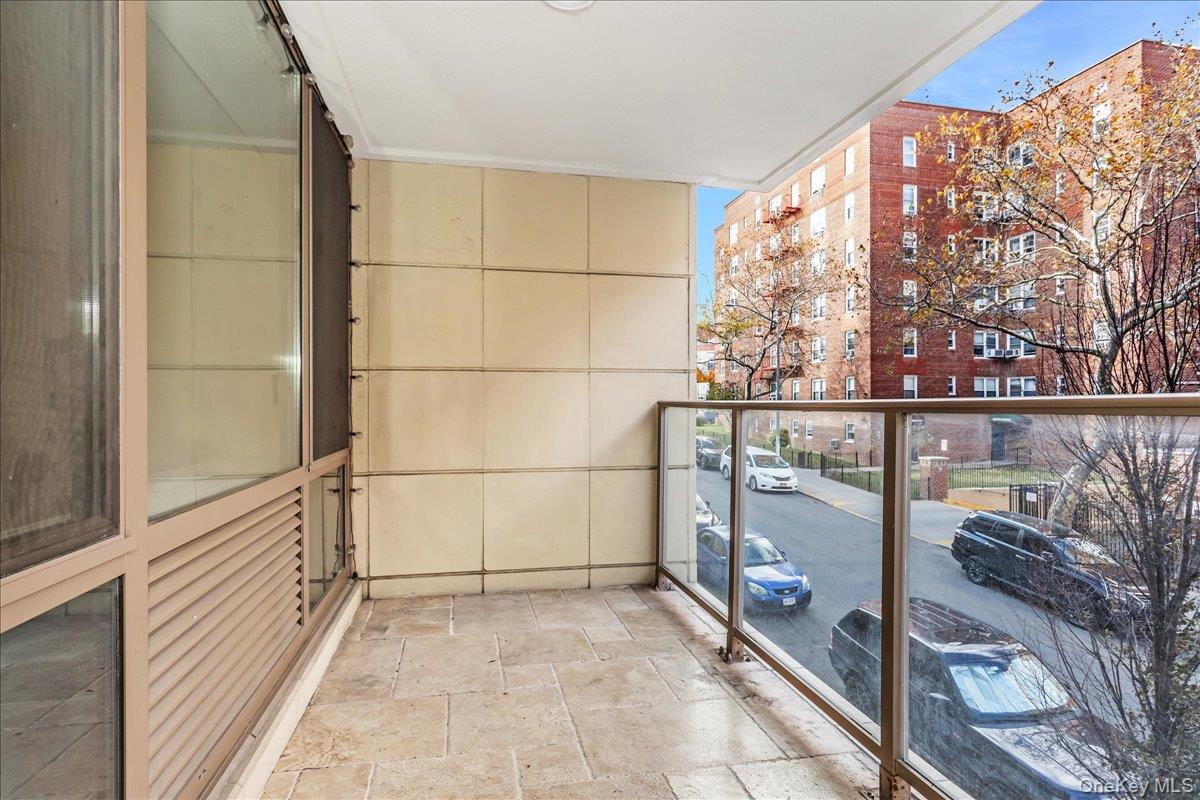 6405 Yellowstone Boulevard # 207, Forest Hills, NY 11375