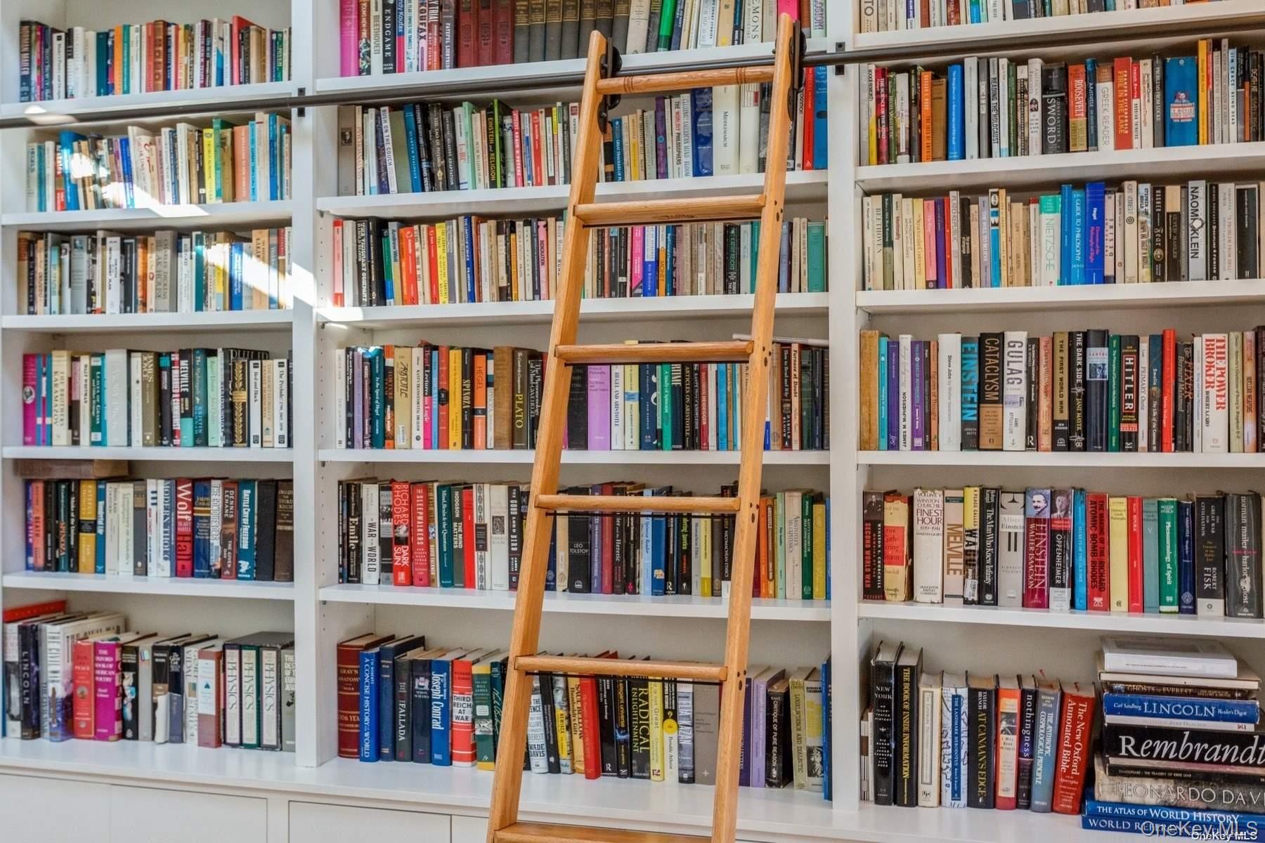 70 Jagger Lane, Westhampton, NY 11977