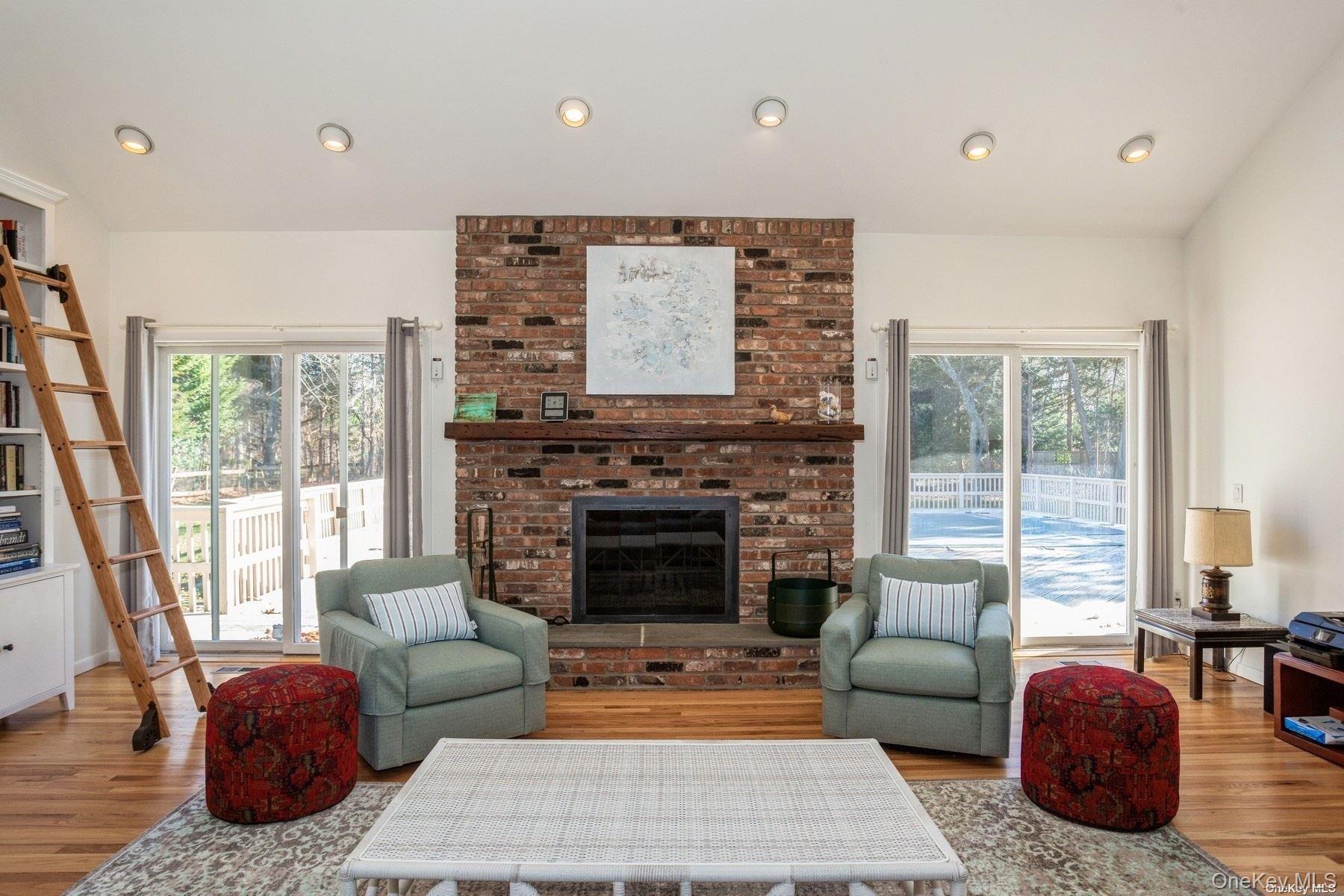 70 Jagger Lane, Westhampton, NY 11977