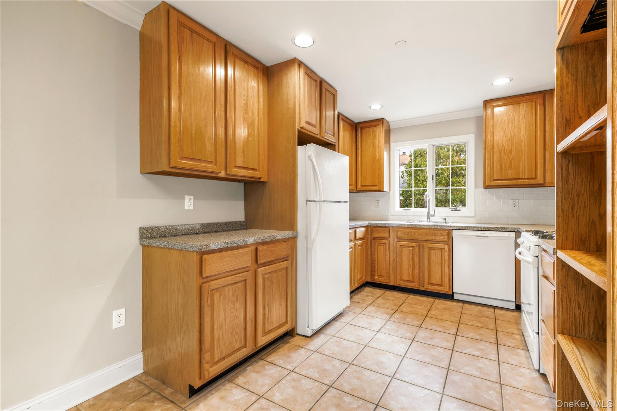 2 GOLDWIN Street # 1, Rye, NY 10580