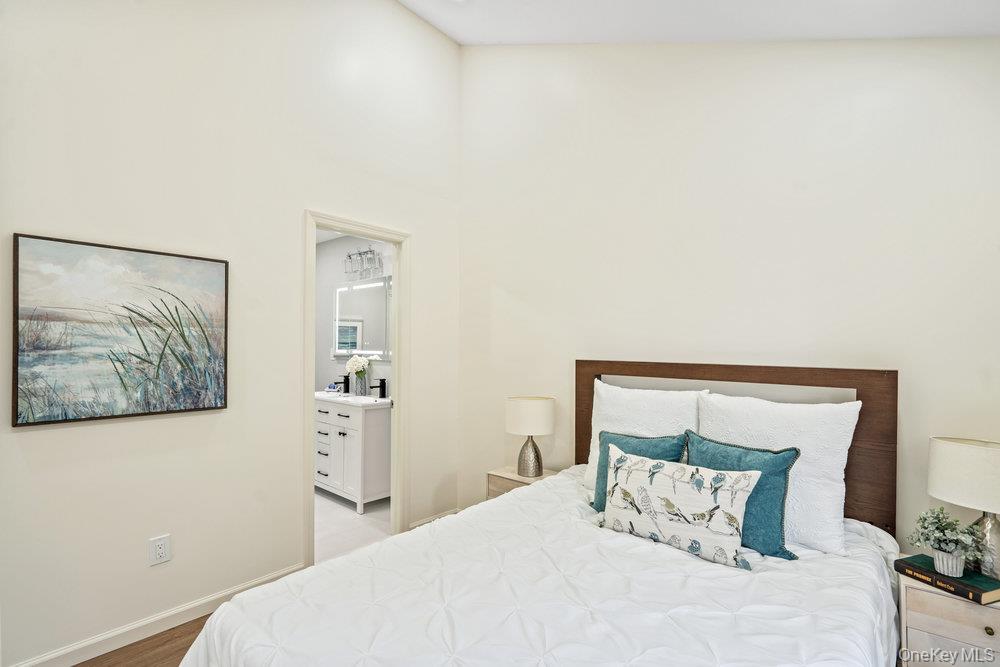 1 Stanford Court # 1, Wantagh, NY 11793