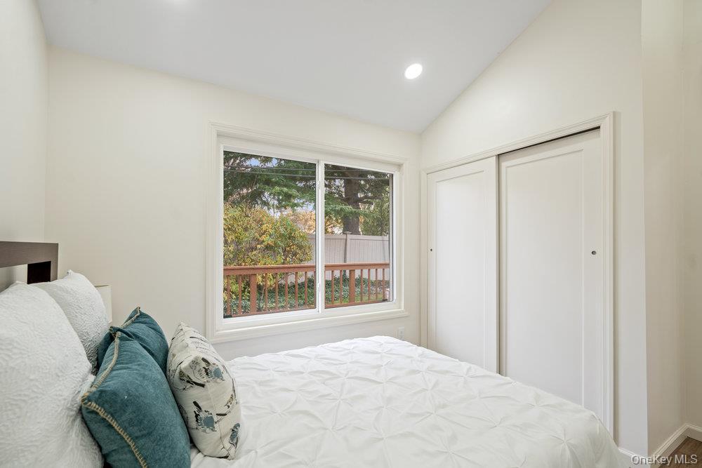 1 Stanford Court # 1, Wantagh, NY 11793