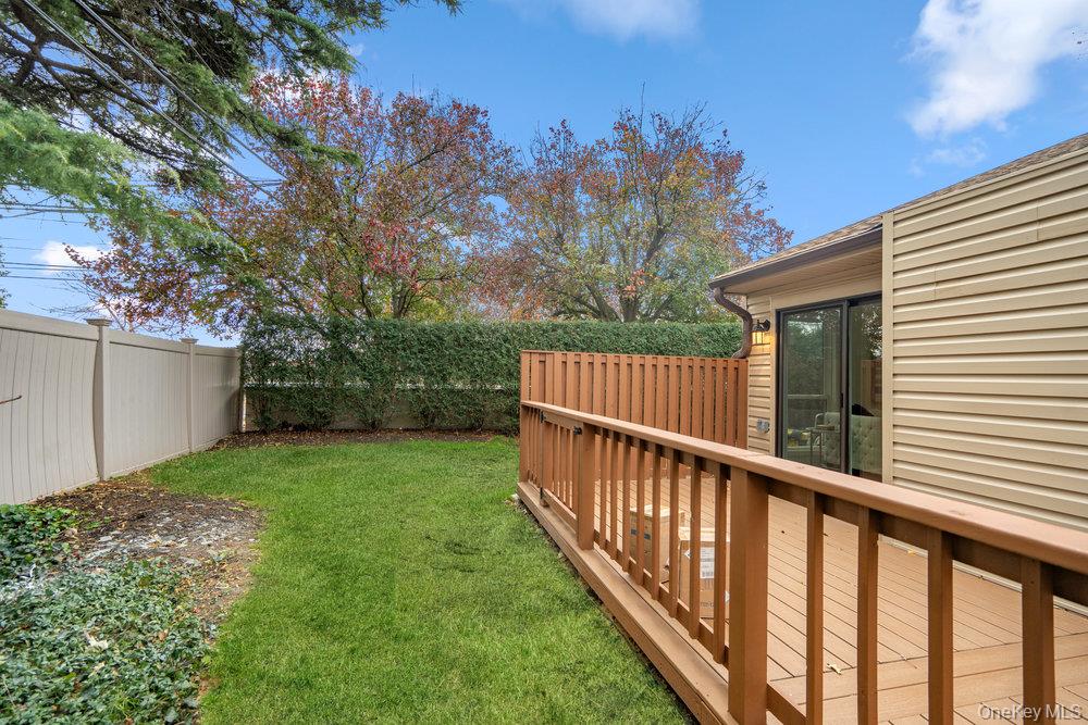 1 Stanford Court # 1, Wantagh, NY 11793