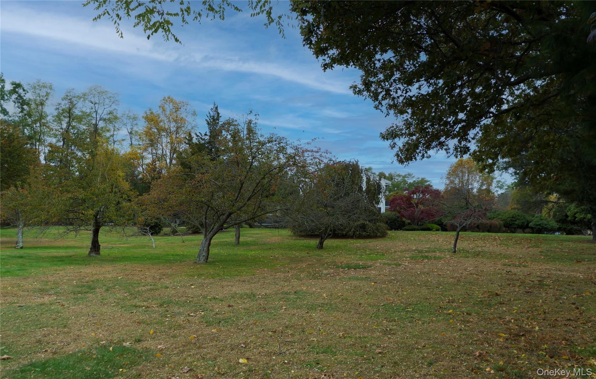 12 Briarwood Court, Head Of The Harbor, NY 11780