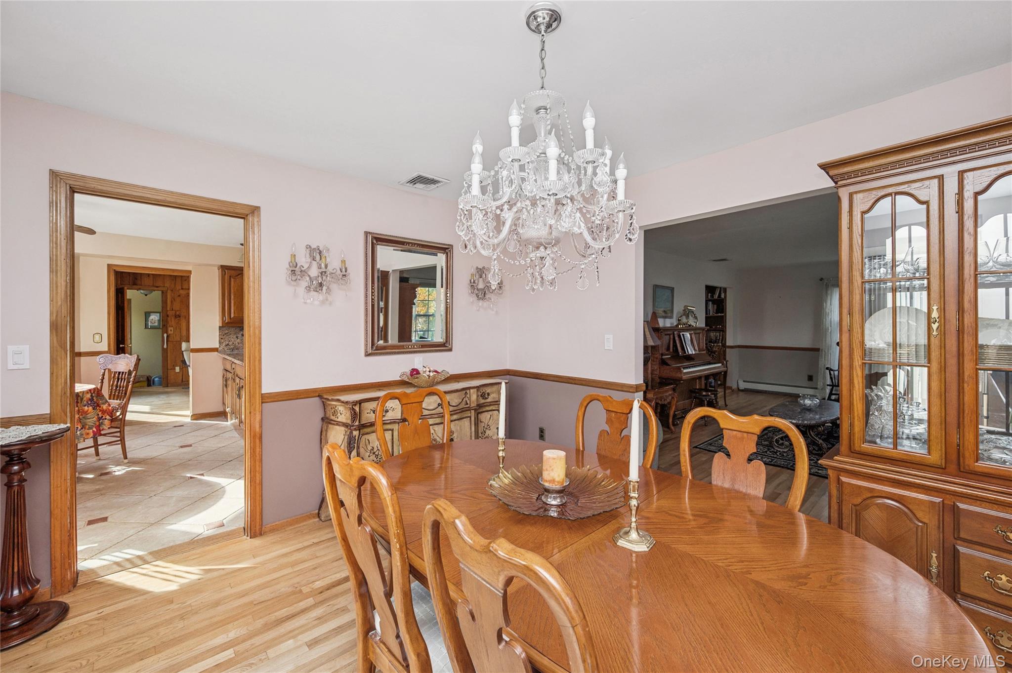 12 Briarwood Court, Head Of The Harbor, NY 11780