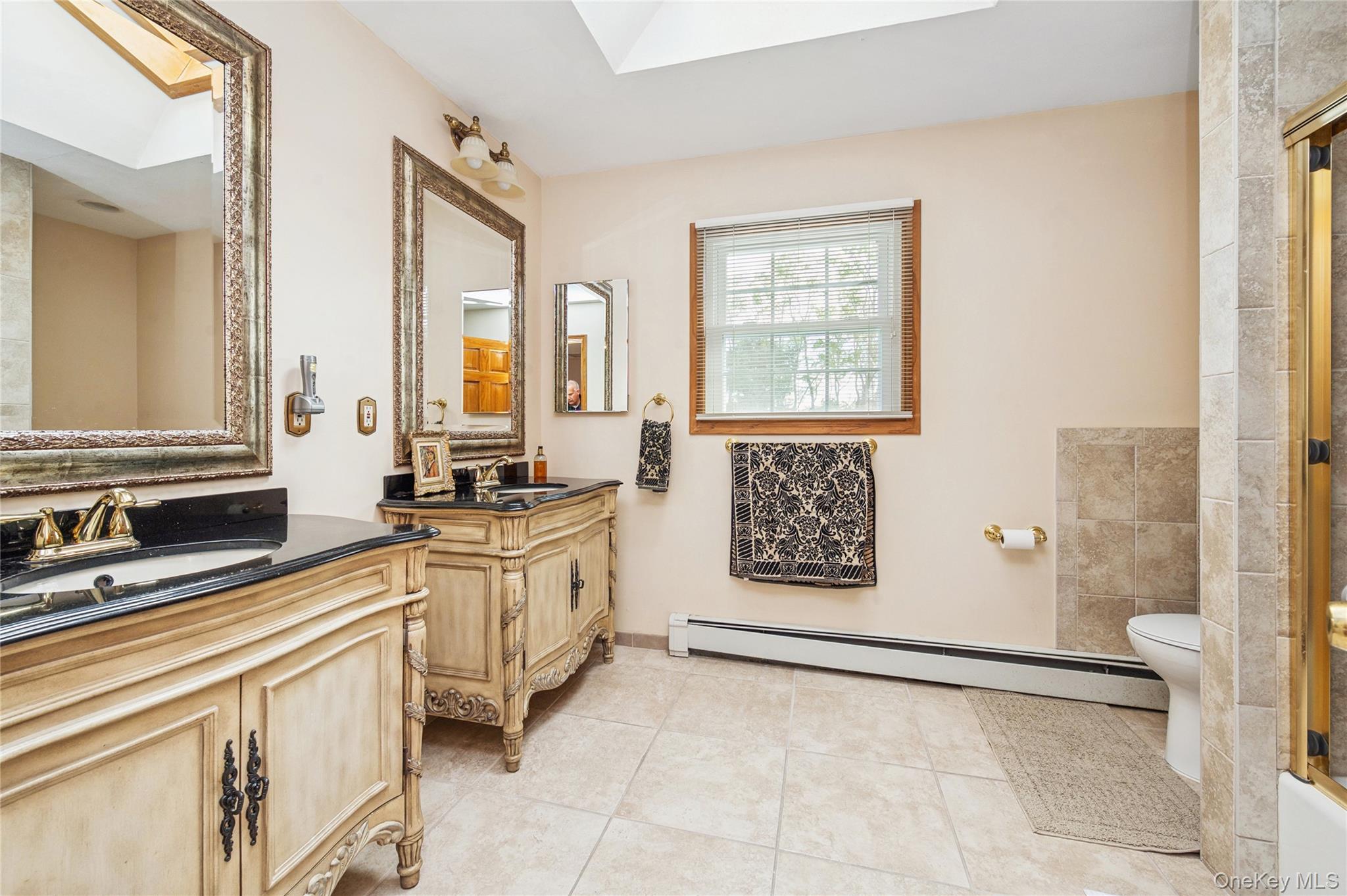 12 Briarwood Court, Head Of The Harbor, NY 11780