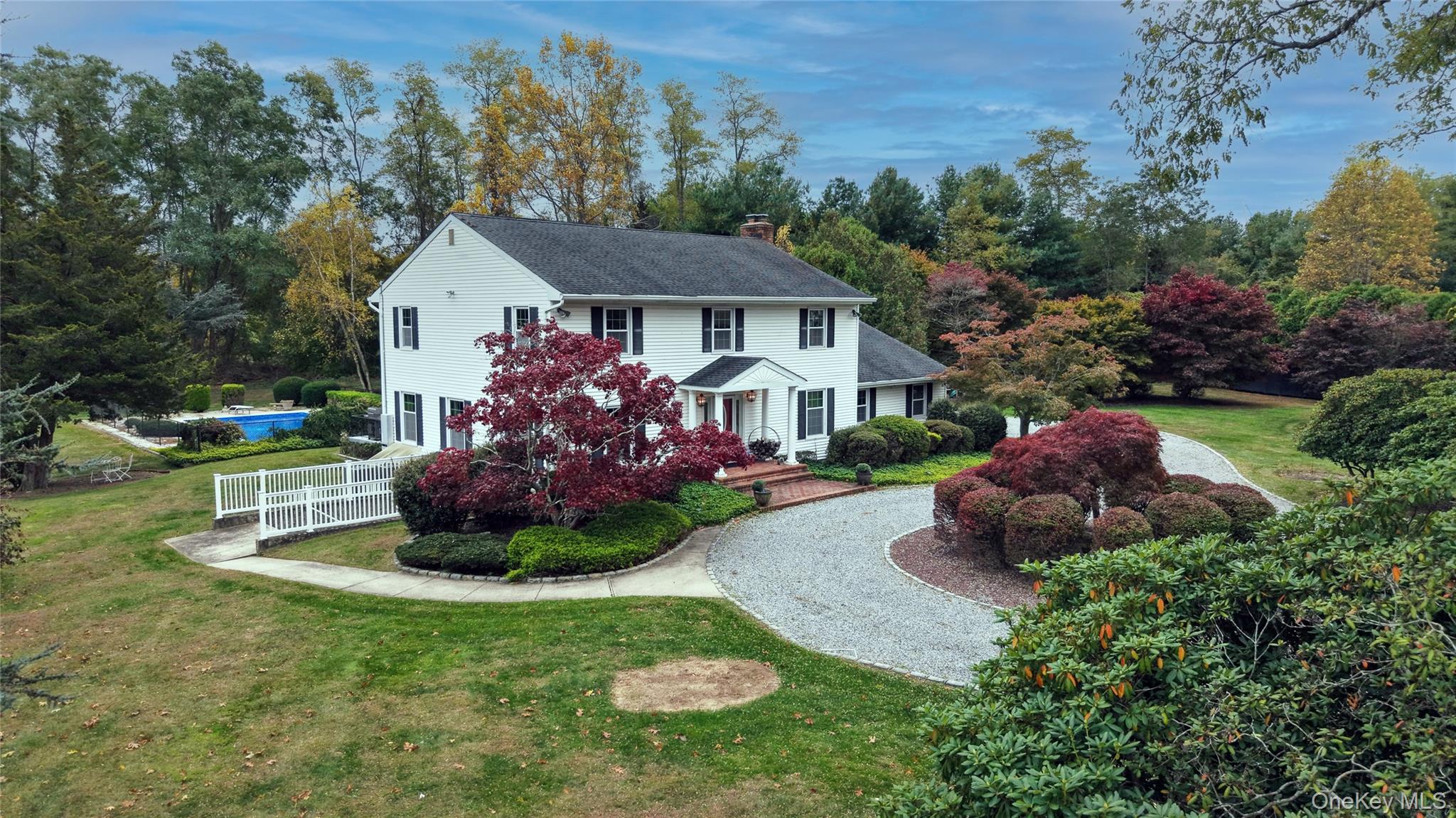 12 Briarwood Court, Head Of The Harbor, NY 11780