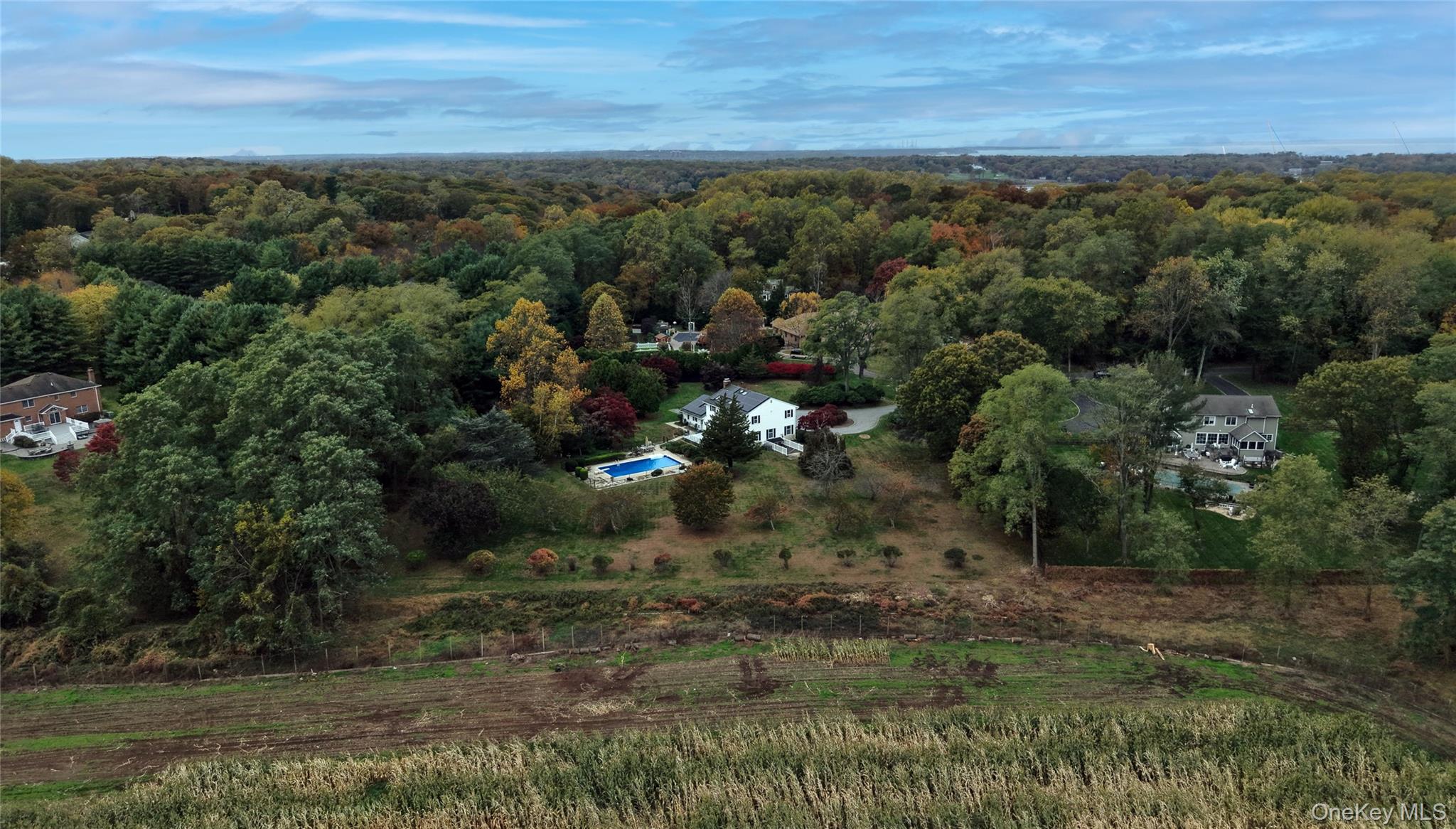 12 Briarwood Court, Head Of The Harbor, NY 11780