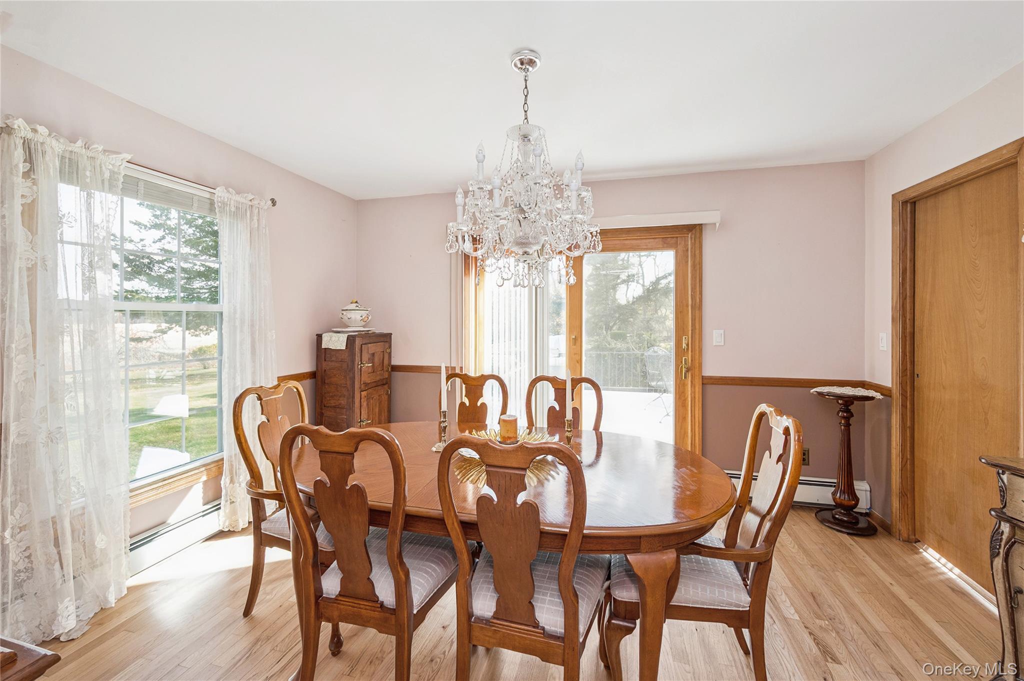 12 Briarwood Court, Head Of The Harbor, NY 11780