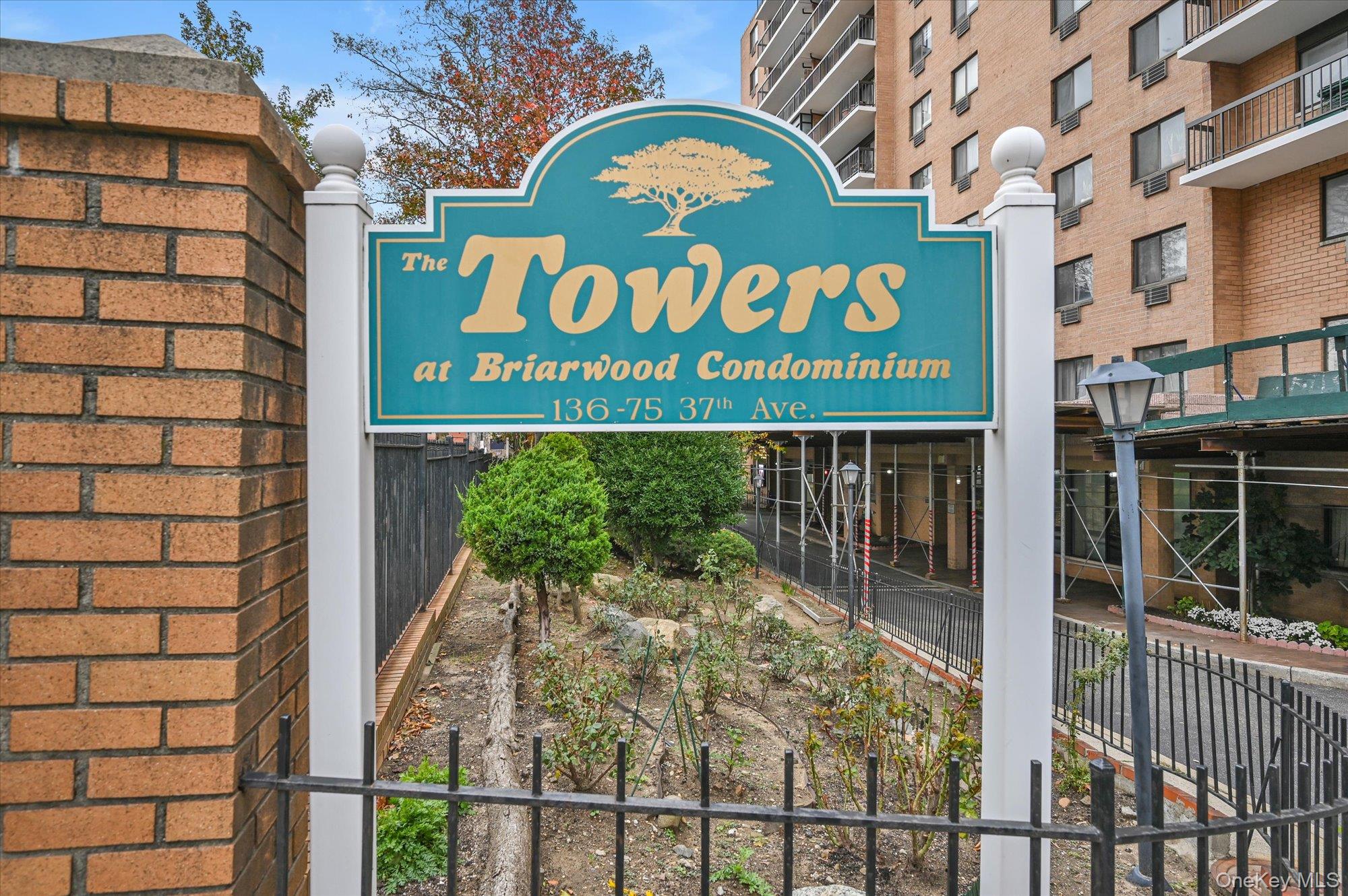 136-75 37th Avenue # PH B, Flushing, NY 11354