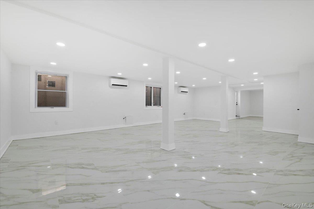 1130A Carlls Straight Path, Dix Hills, NY 11746